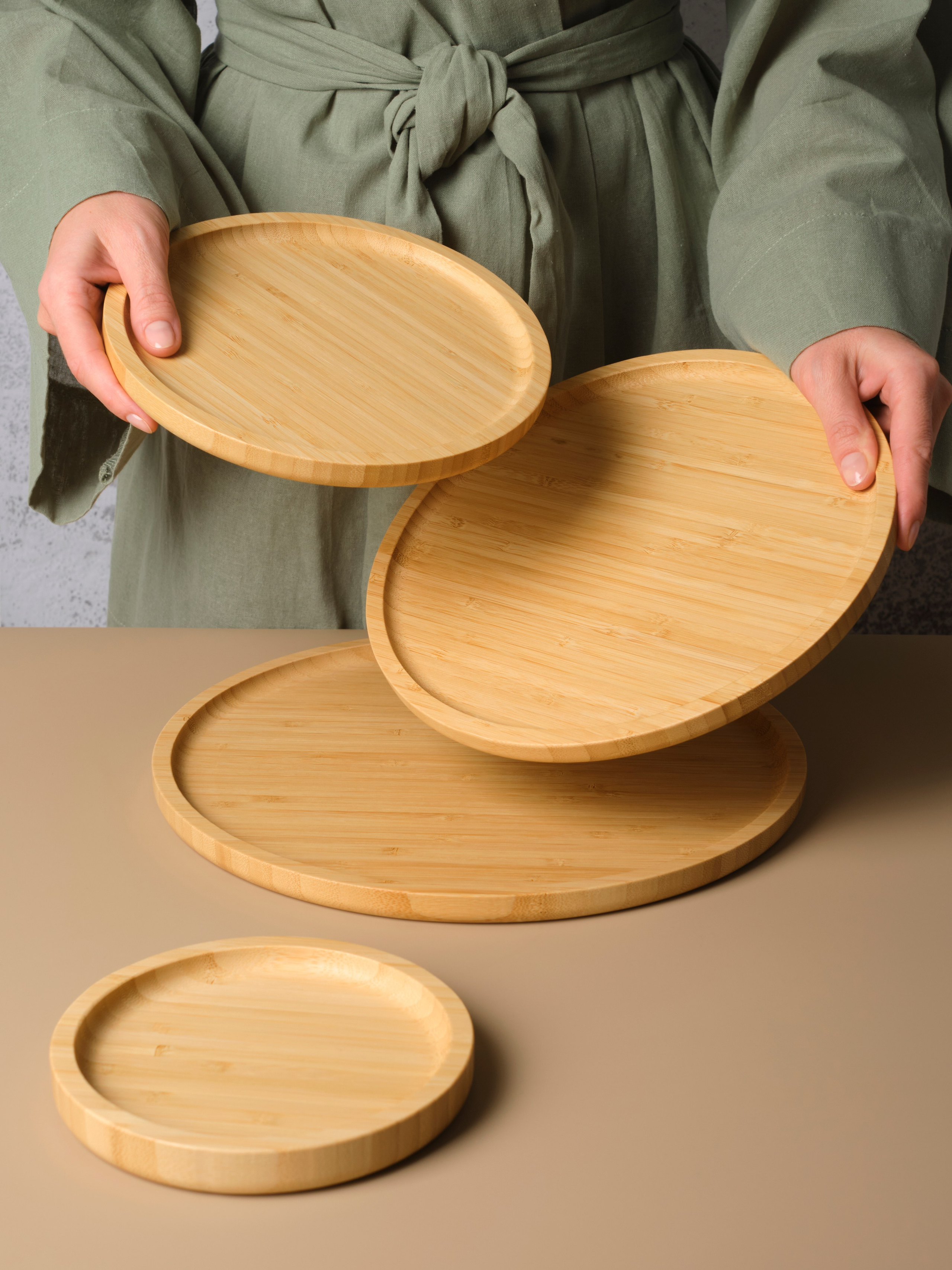 В РУКАХ. Предметный фотограф Евгения Ларчуженкова