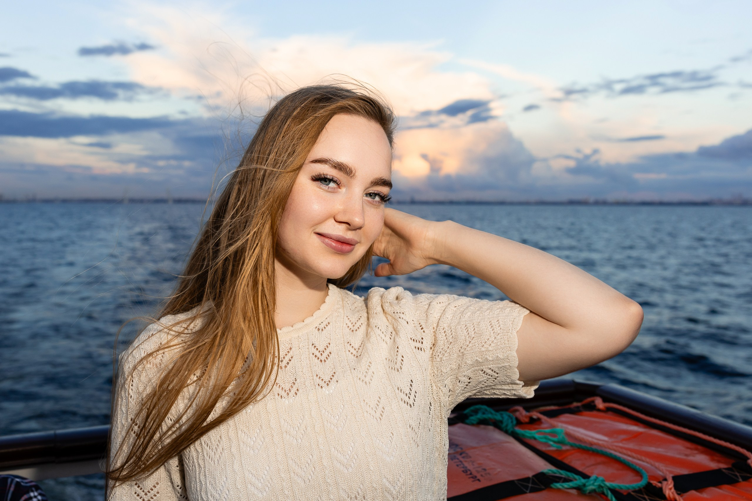 Экскурсия на двухпалубном теплоходе по Неве. Фотограф в Санкт-Петербурге — Сергей Петров