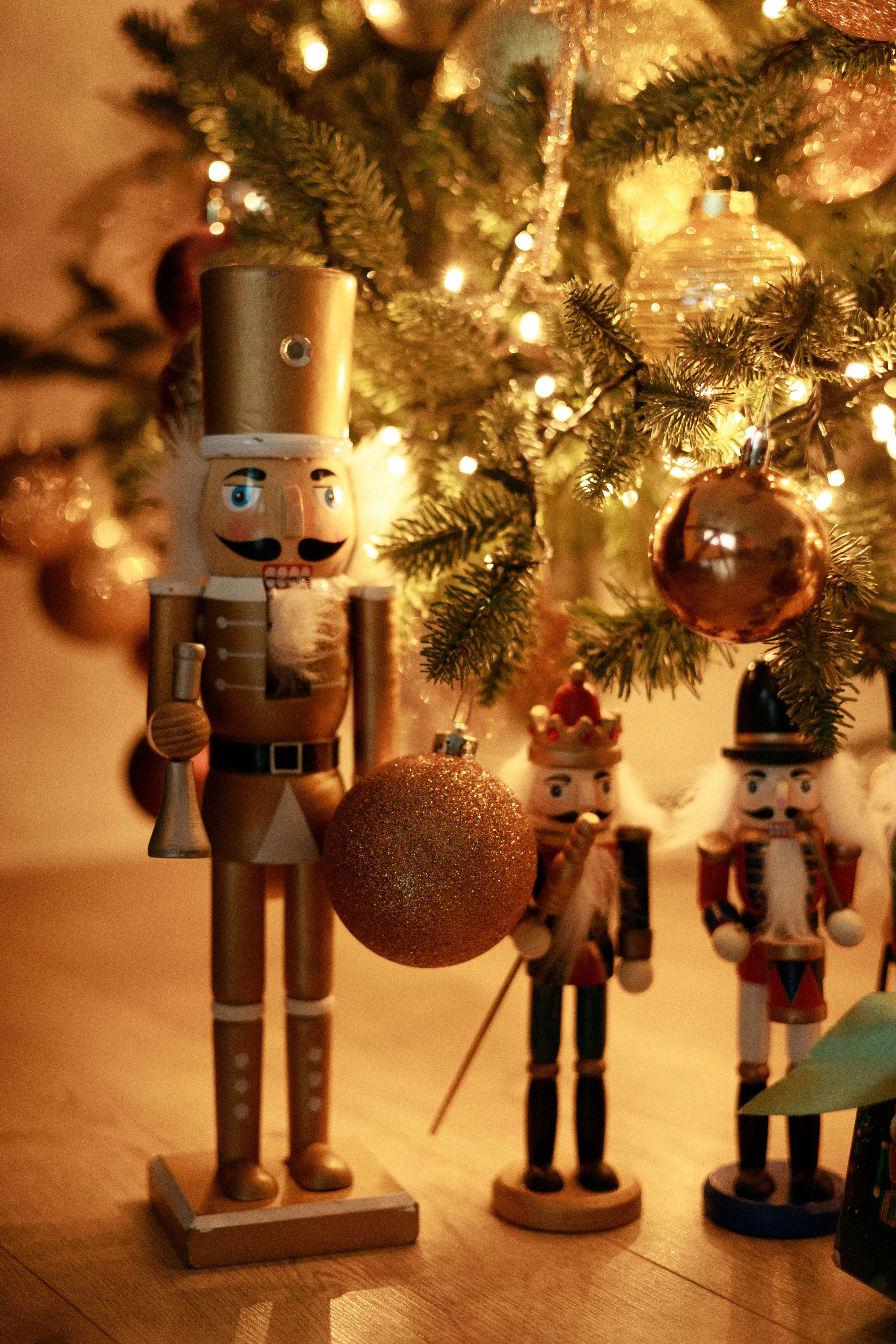 Новогодняя фотосъемка в студии. Семейный видеограф в Москве Элина Ладова