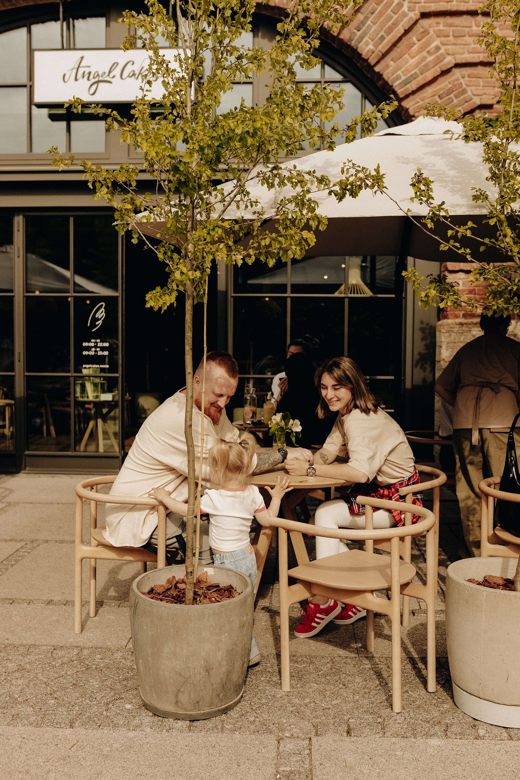 Неугомонная Эми. Главная