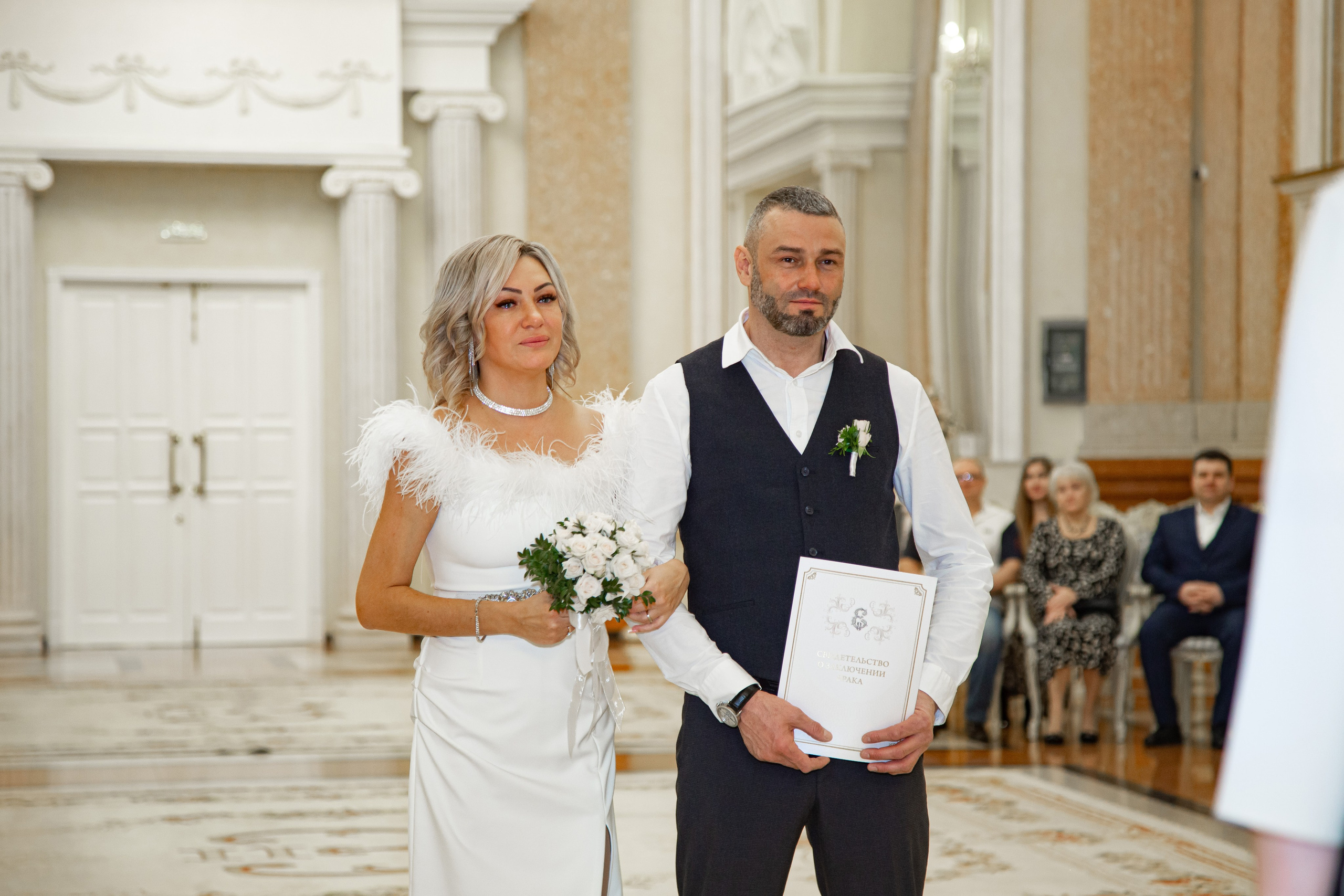 Свадебные фото. Фотограф Краснодара, фотограф в парке Галецкого.репортажный фотограф. детский фотограф, свадебный фотограф. профессиональный фотограф