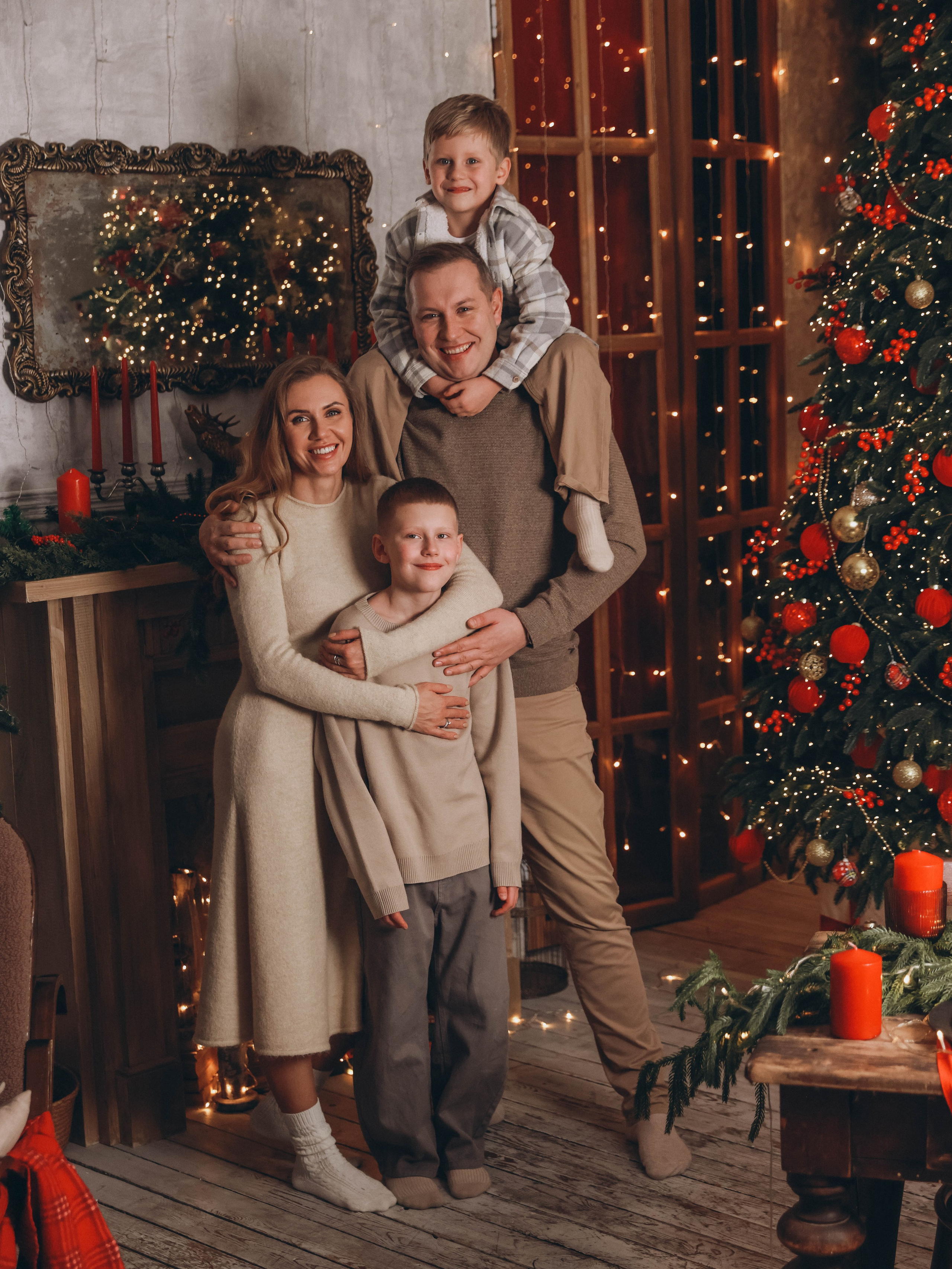 Вечерная семейная новогодняя. Мультифотограф Динара Ахмедзянова