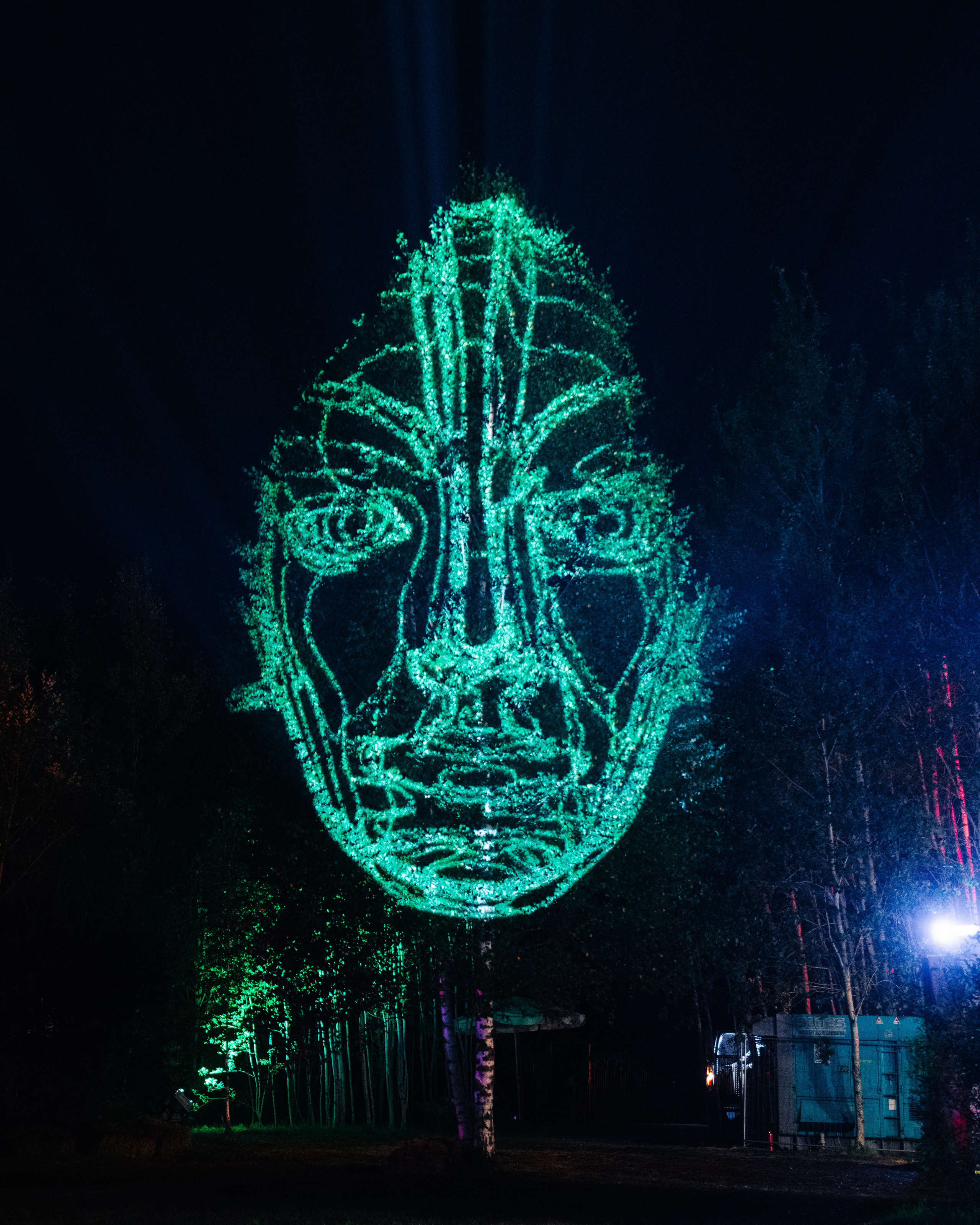 Outline 2024. @tomrus: Рустам Шагиморданов — фотограф