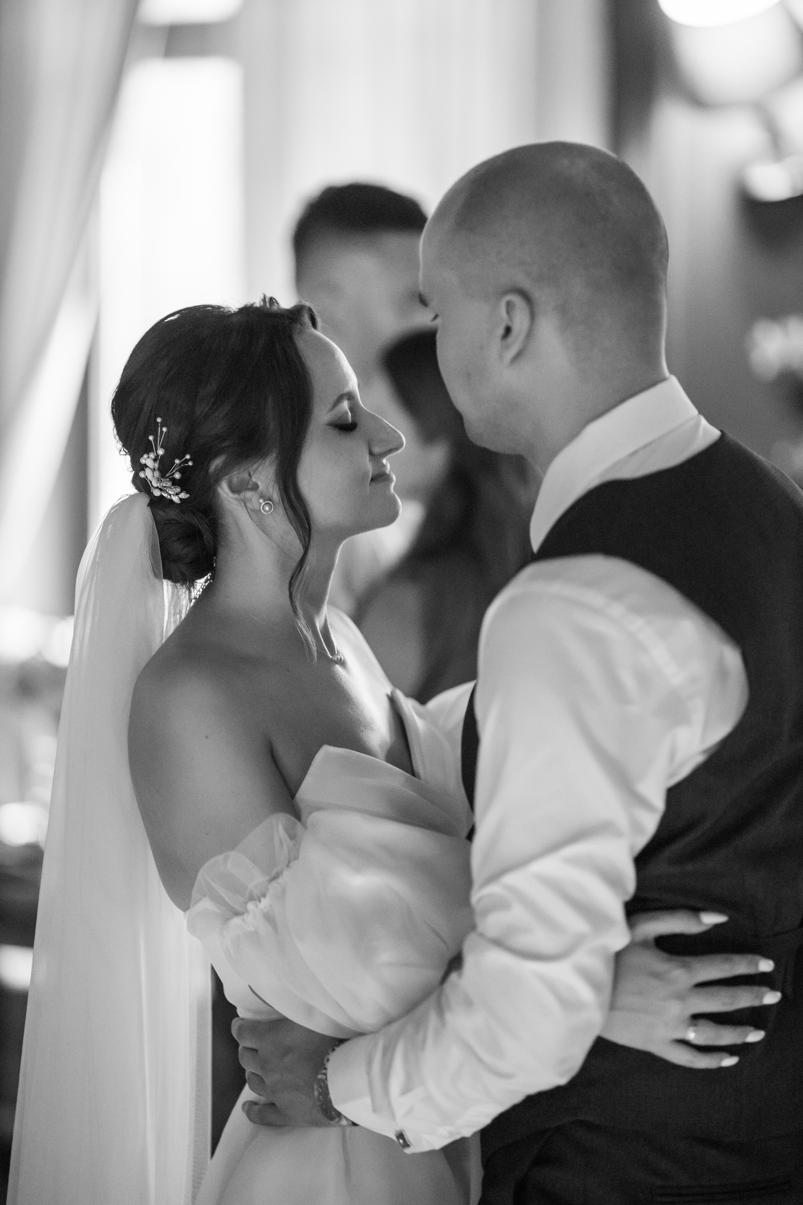 Полина и Дмитрий, загородный клуб «Барин», ЗАГС в г. Пушкино. Свадебный и репортажный фотограф (Москва, Королев и другие)