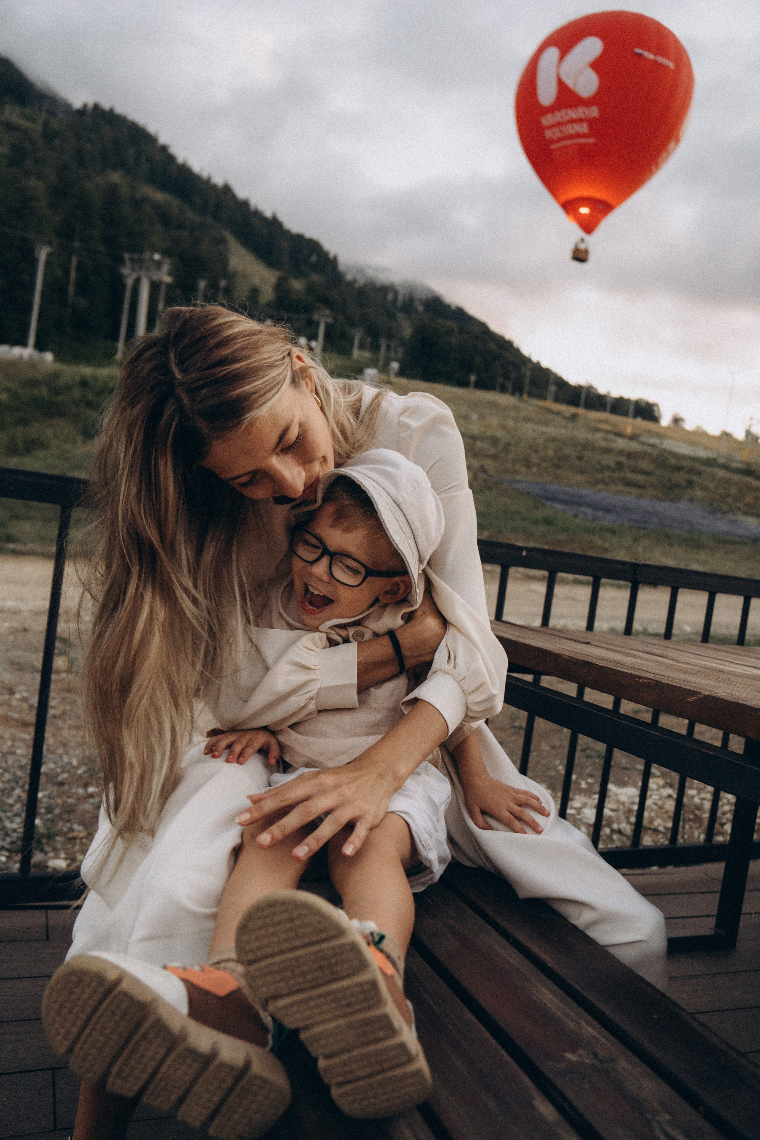 Price. Olga Antipova — photographer