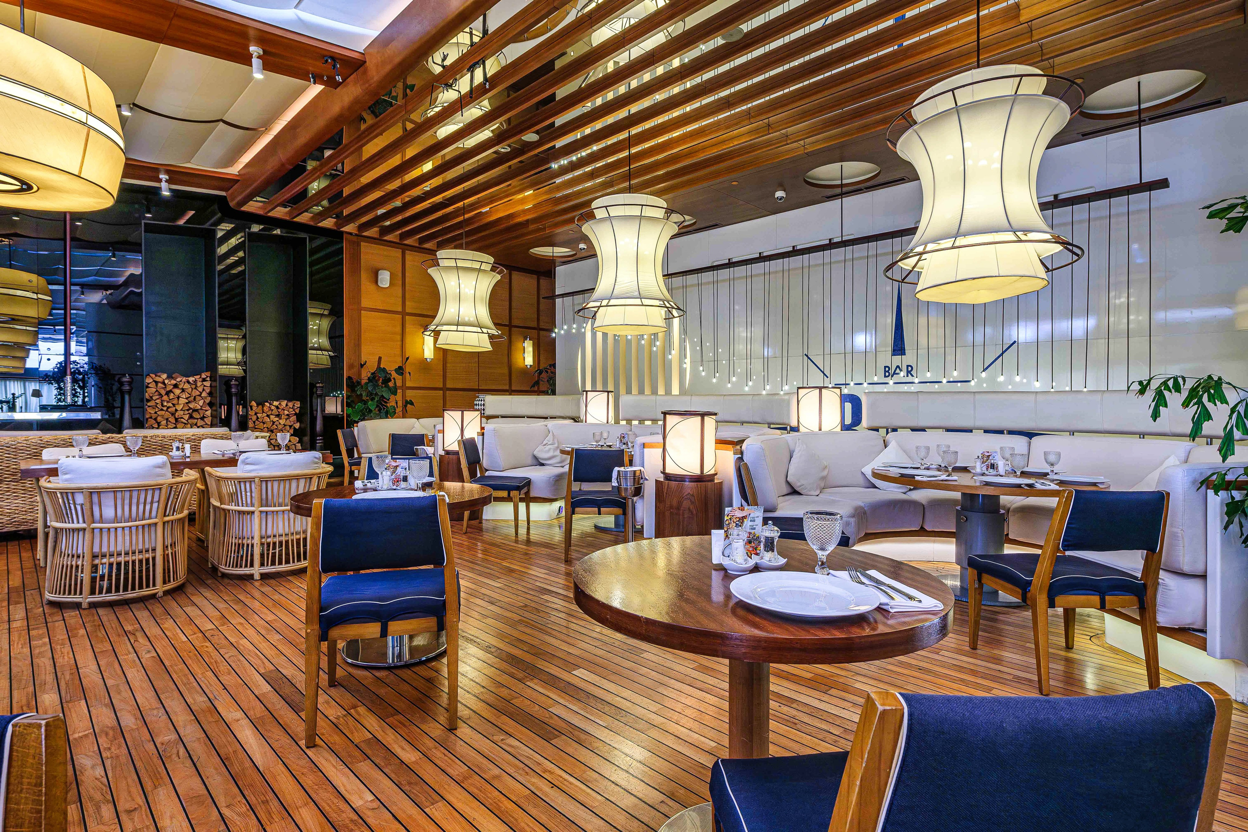 Интерьерный фотограф Озеров Денис, фотосъёмка для Zoon, Интерьерная фотосъёмка Ресторанов, Кафе, Баров, Лофт. г. Москва и Московская область. Интерьерный & Репортажный фотограф Озеров Денис, г. Москва