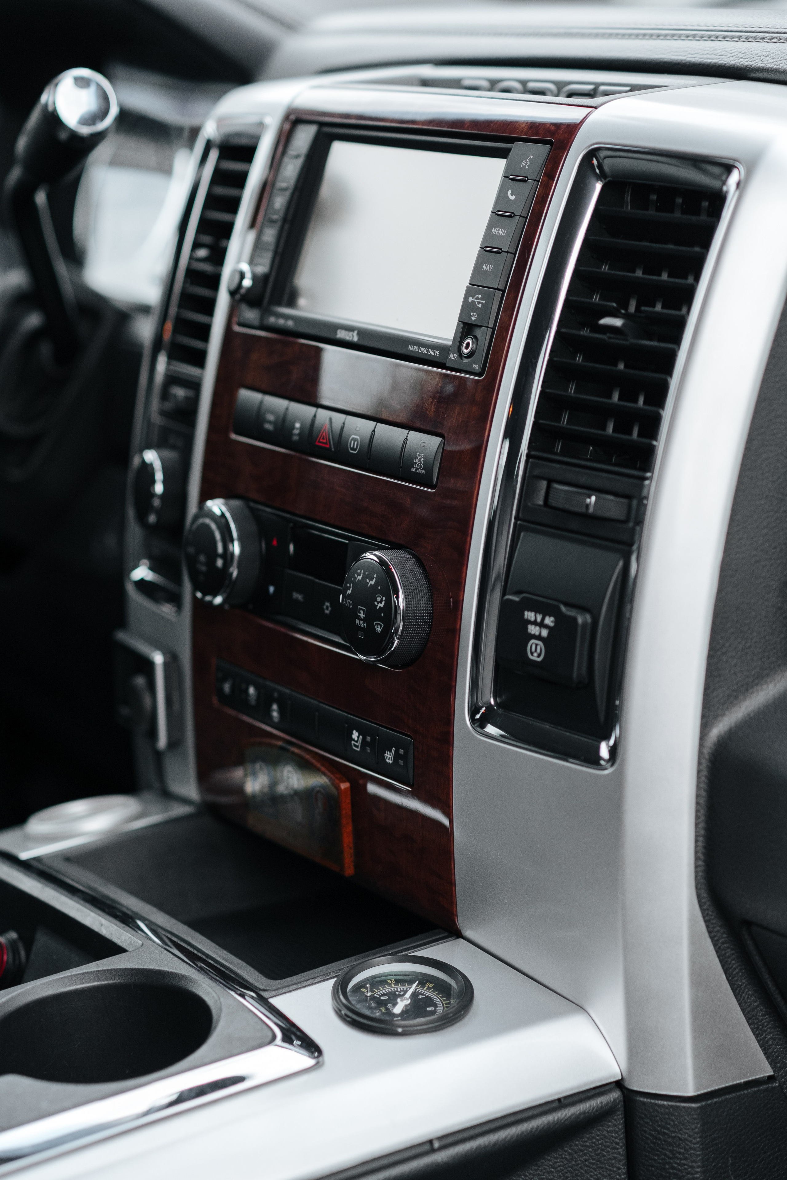 DODGE RAM. Фуд и предметный фотограф Виталий Морозов г. Москва