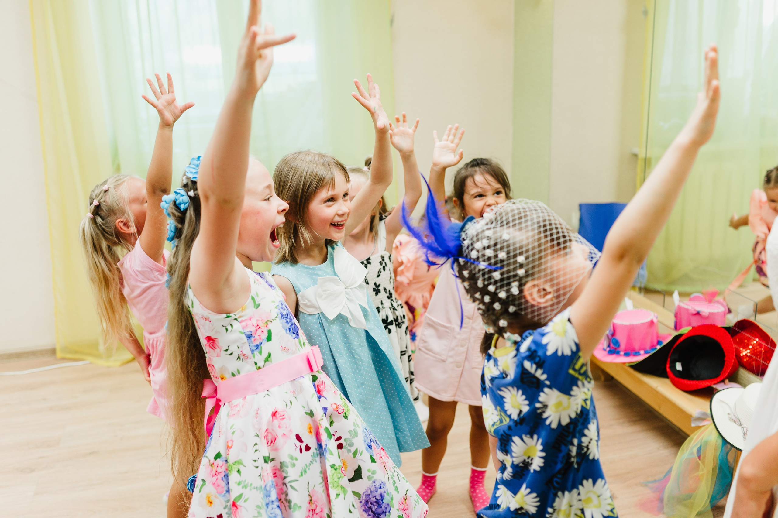 Шляпная вечеринка