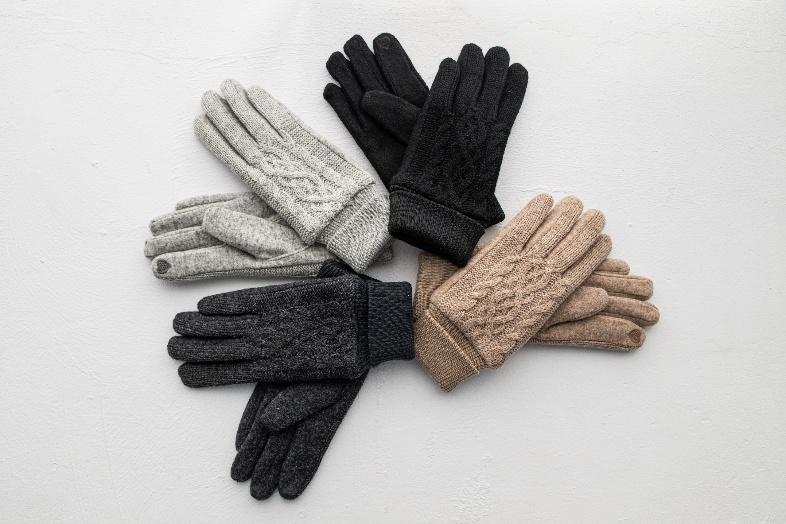 С нами тепло. Фотограф Ярмишко Дарья. Выпускные фотокниги