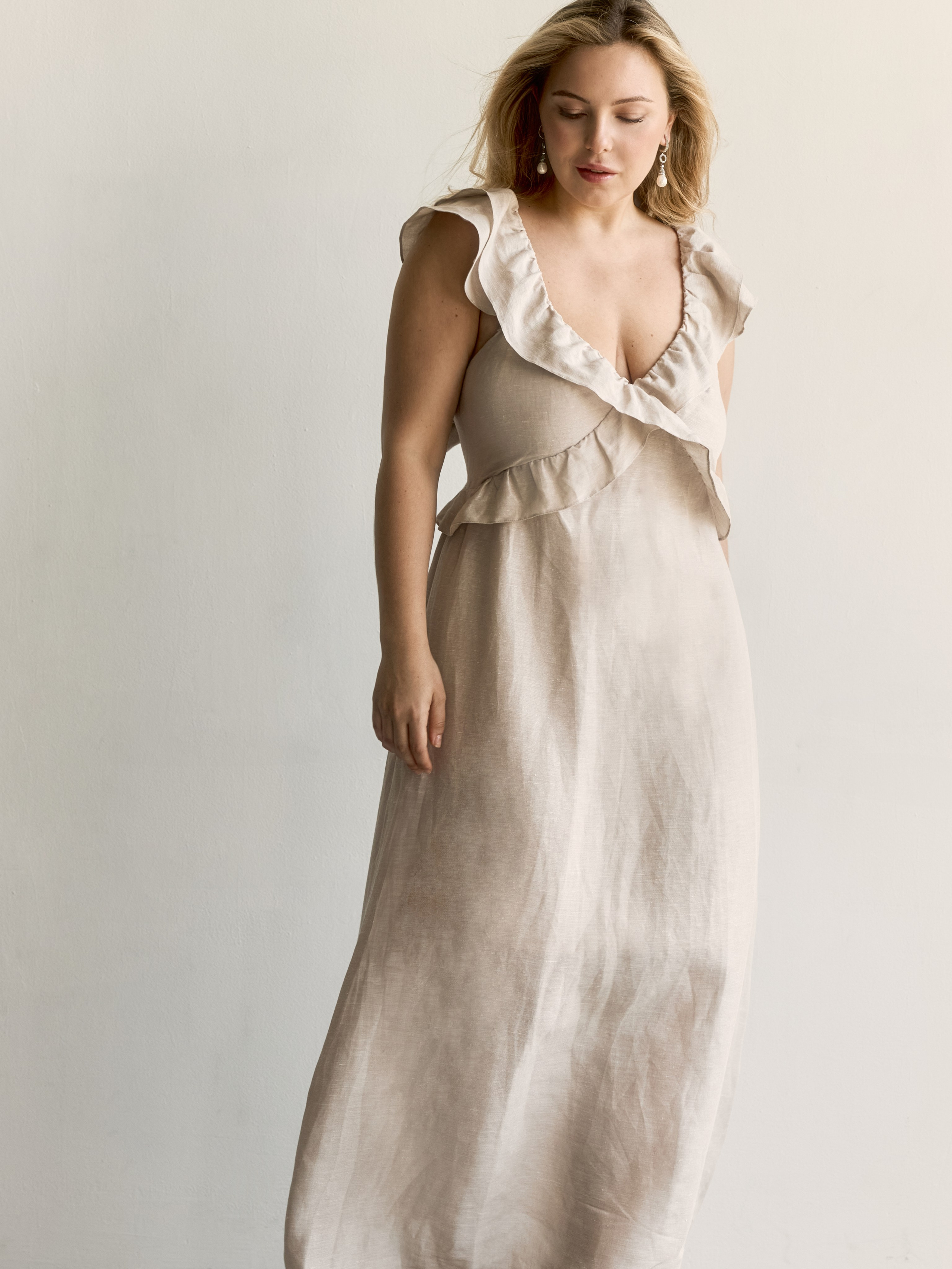 Одежда. Curvy Daria модель плюс сайз