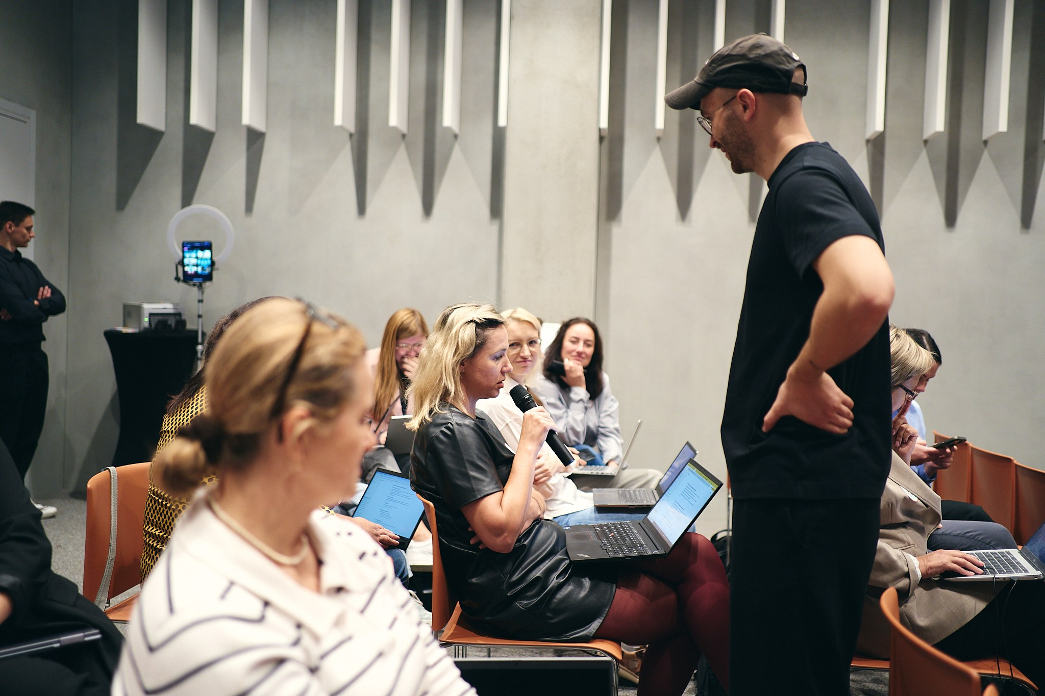 AI workshop for HR Hint. Photographer in Vilnius