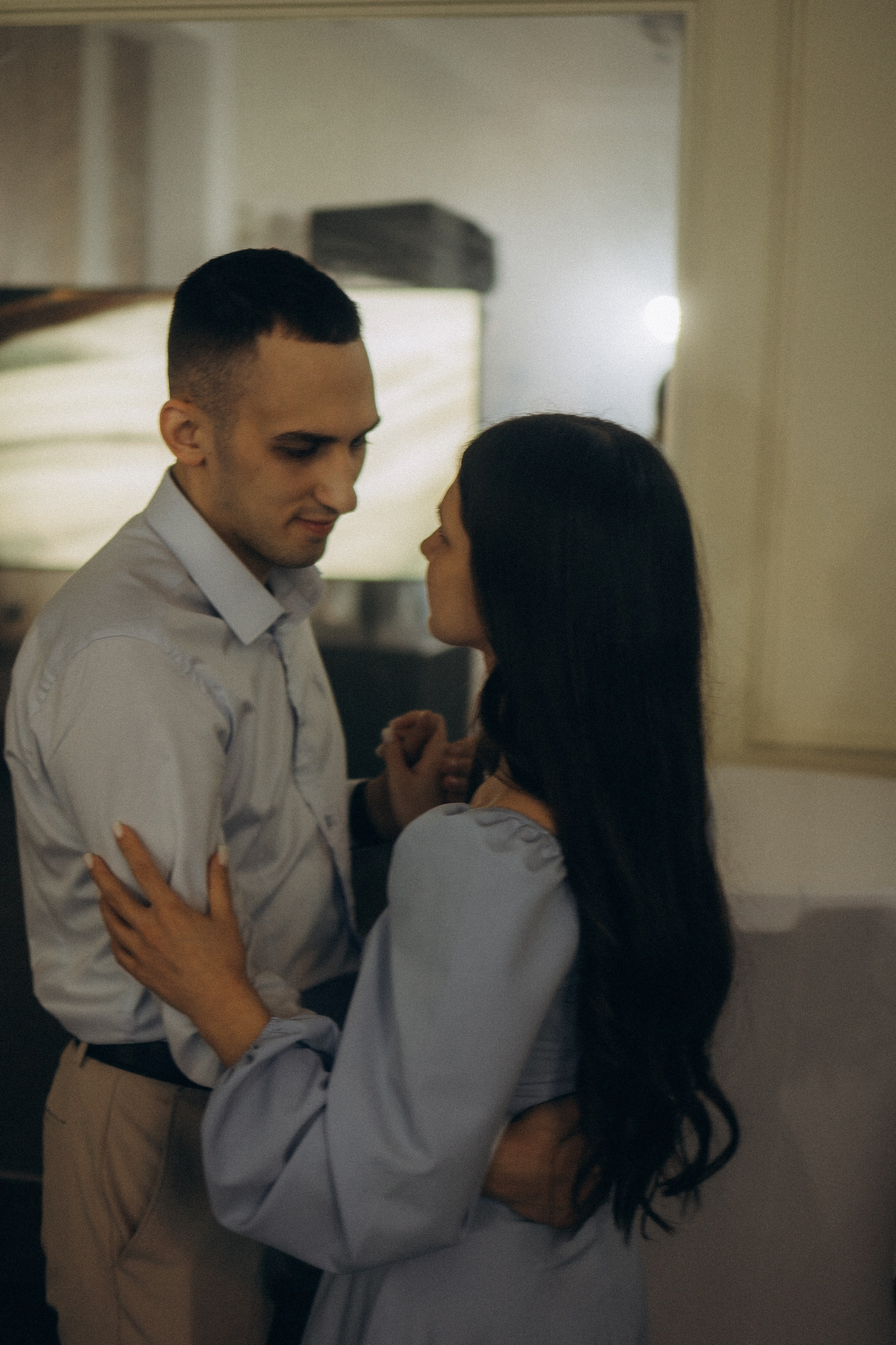 СВАДЕБНАЯ СЬЕМКА СБОРОВ В ОТЕЛЕ И ВЫЕЗД НА ЦЕРЕМОНИЮ (СНЯТО В СИБИРЕ В НИЖНЕВАРТОВСКЕ). Профессиональный фотограф, Санкт-Петербург — Виктория Богомолова