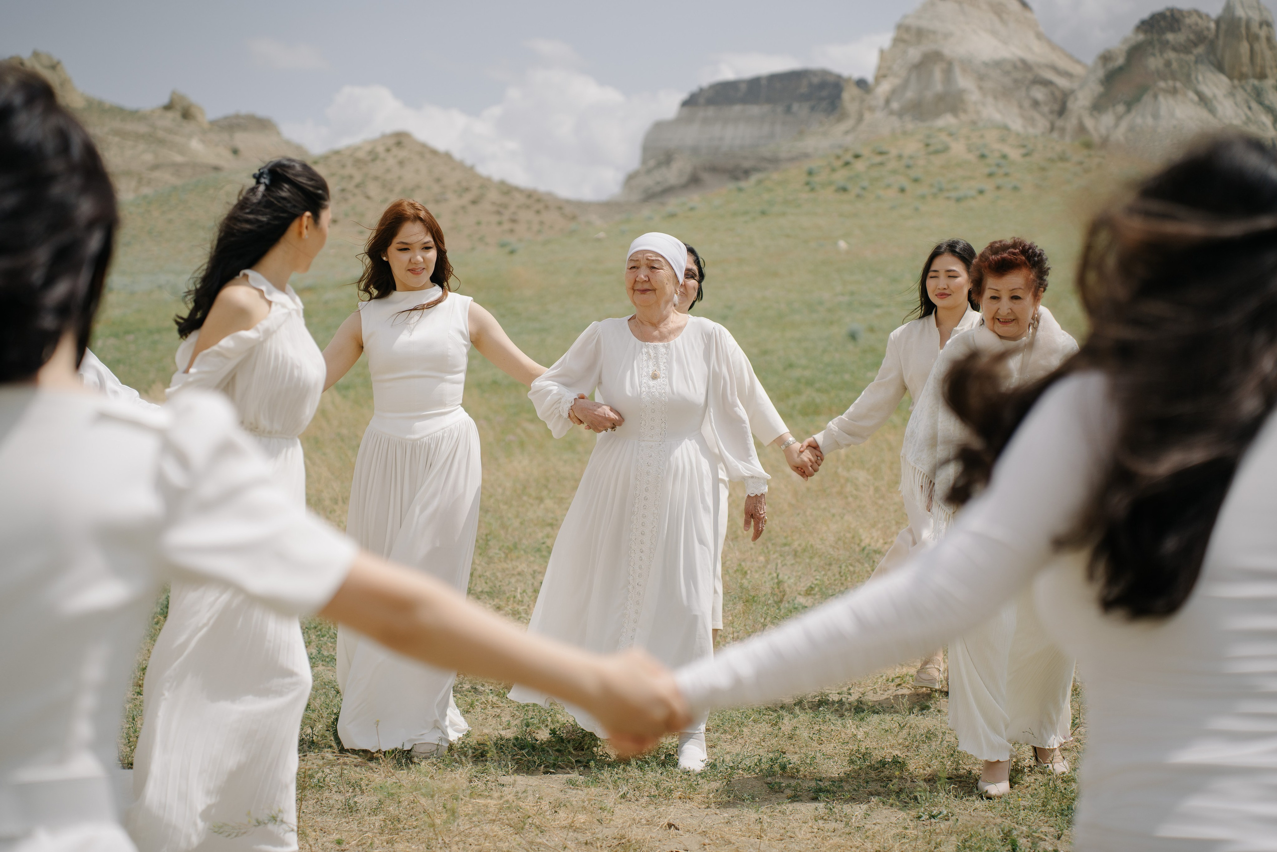 Aruzhan Qyz Uzatu. ___________________________________________________