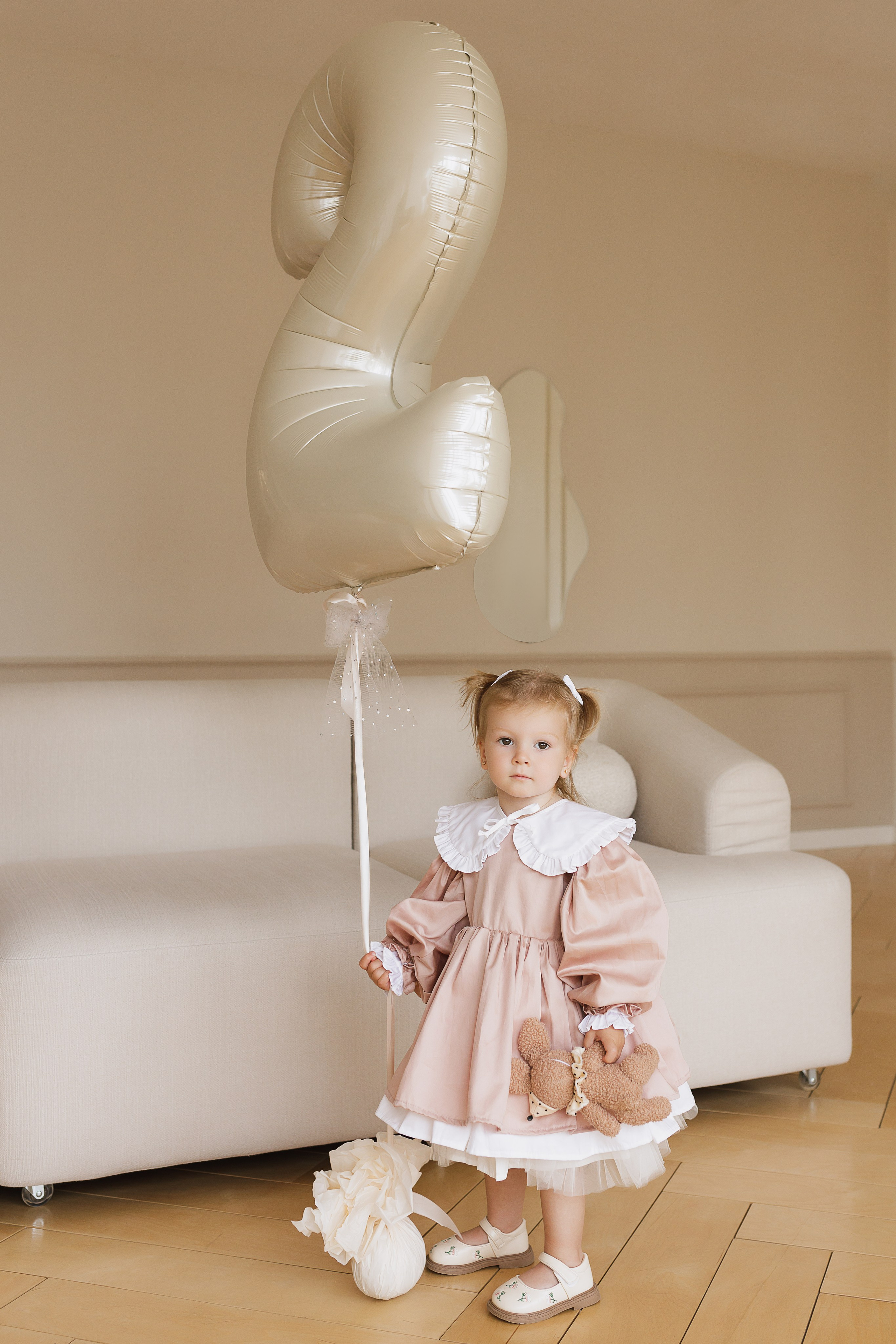 Алисе 2 года. Таня Грин фотограф в Екатеринбурге, продюсирование и стилизация съемок