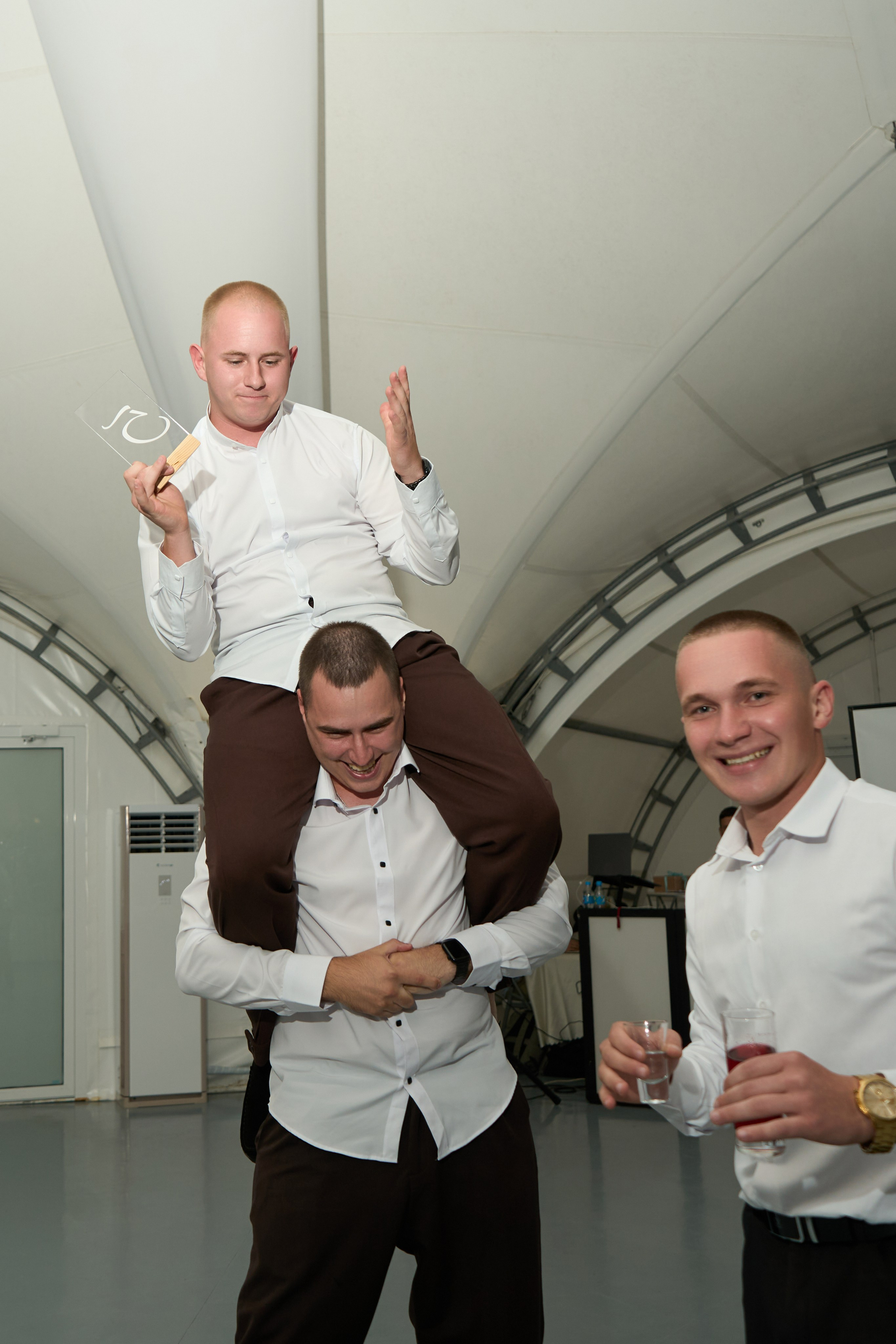 Юрий и Яна 12.09.2025. Фотограф из Владивостока Юлия Черепова