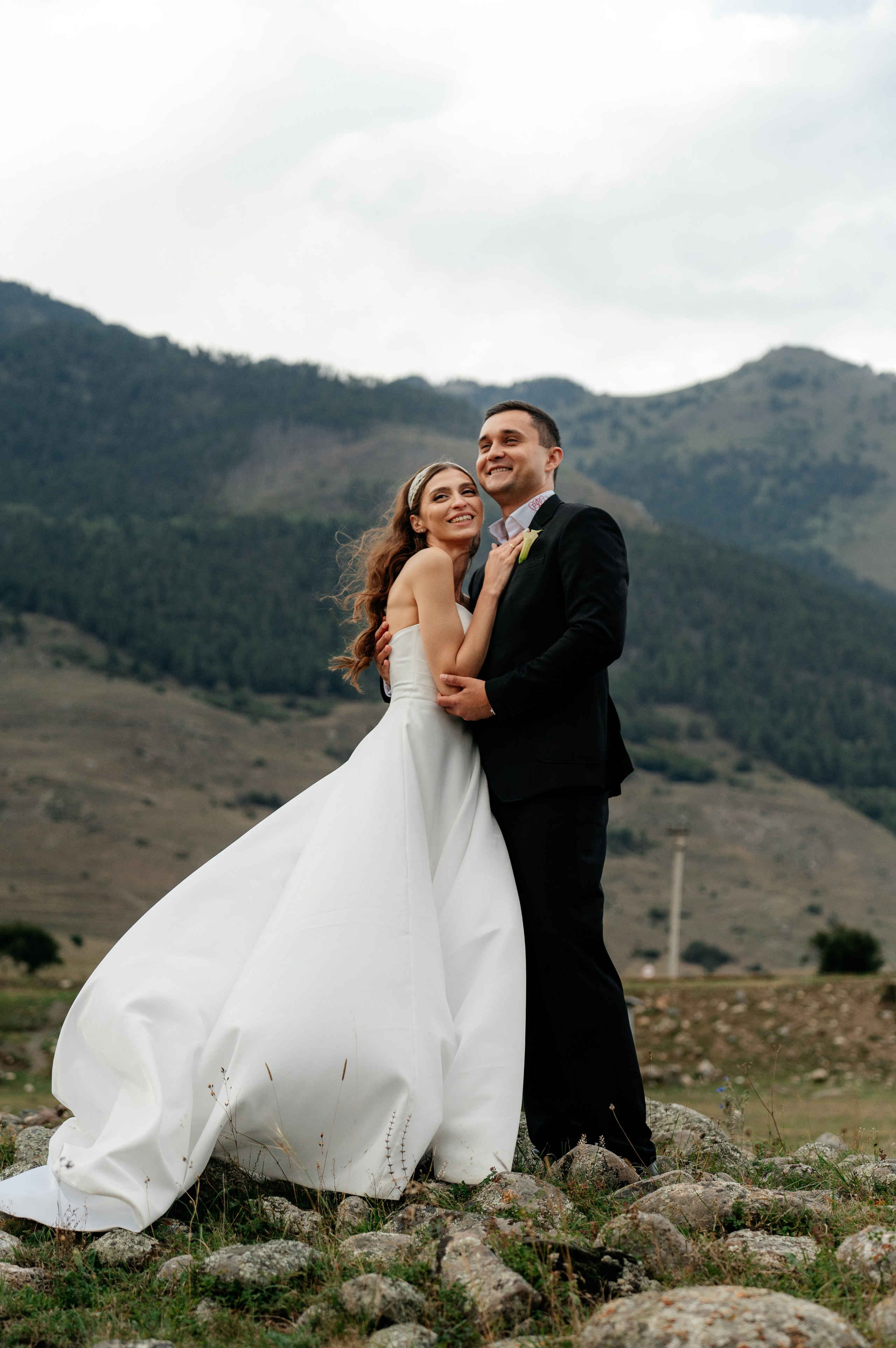Горная свадьба Рината и Регины (09.09.24). Свадебный и travel фотограф в Волгограде, Сочи, Домбае, Европе