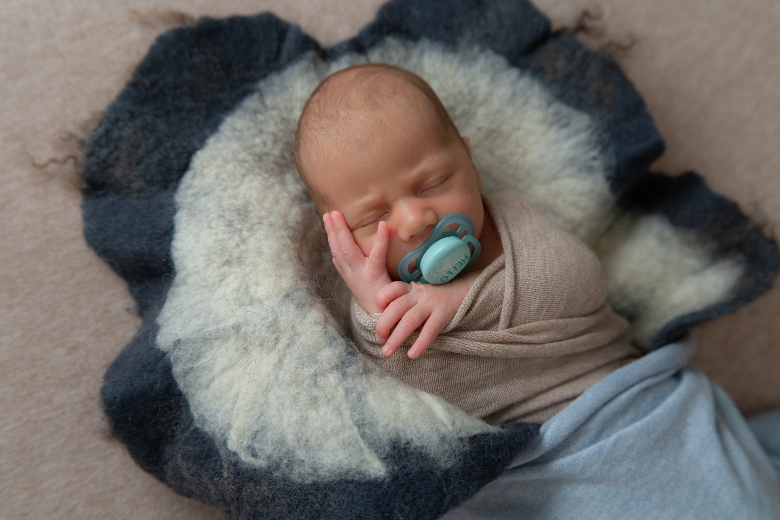 Фотосессия НОВОРОЖДЕННОСТИ. Владислав 21.04.2022. Фотограф СЕМЬИ и ДЕТСТВА в Краснодаре и Краснодарском крае Екатерина Москат