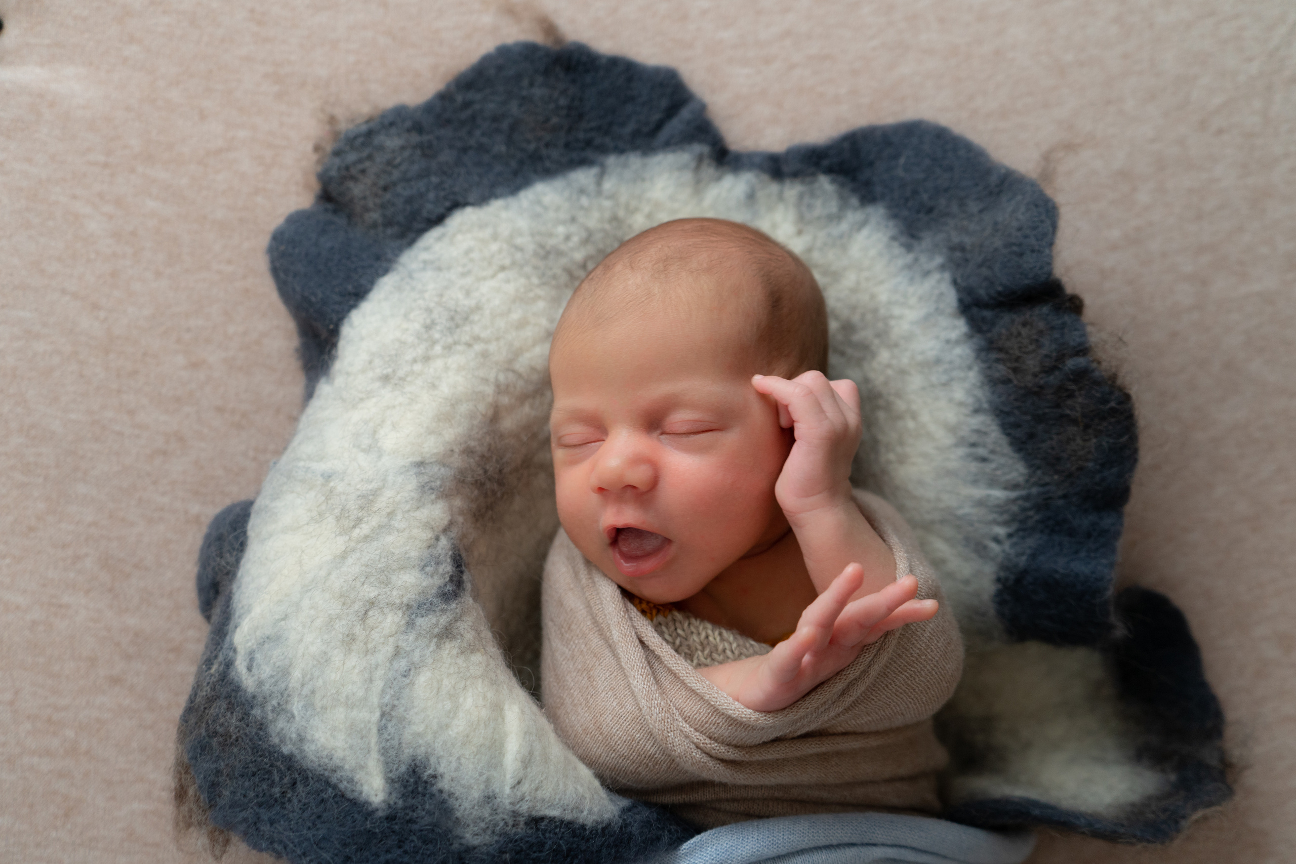 Фотосессия НОВОРОЖДЕННОСТИ. Владислав 21.04.2022. Фотограф СЕМЬИ и ДЕТСТВА в Краснодаре и Краснодарском крае Екатерина Москат