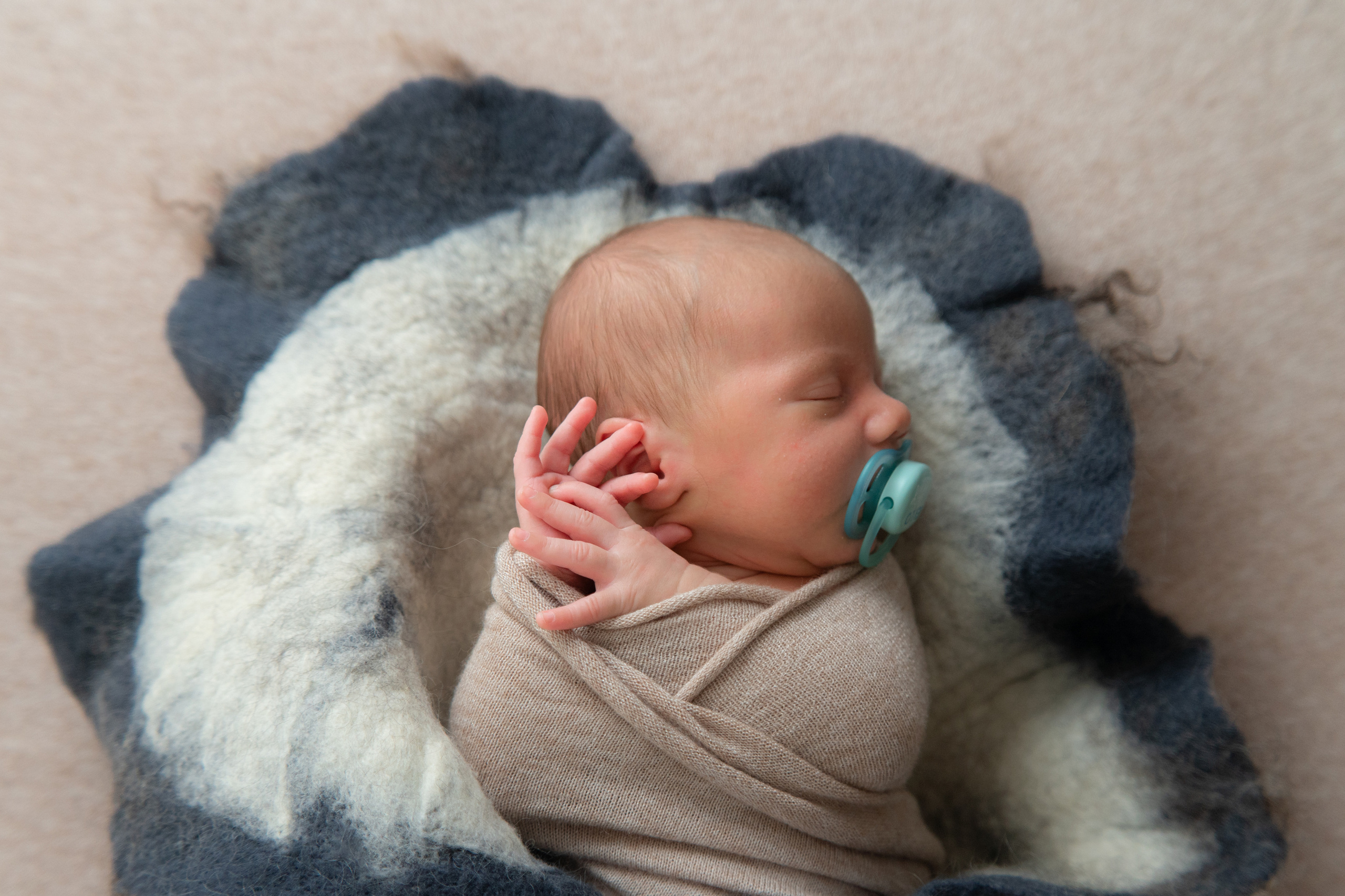 Фотосессия НОВОРОЖДЕННОСТИ. Владислав 21.04.2022. Фотограф СЕМЬИ и ДЕТСТВА в Краснодаре и Краснодарском крае Екатерина Москат