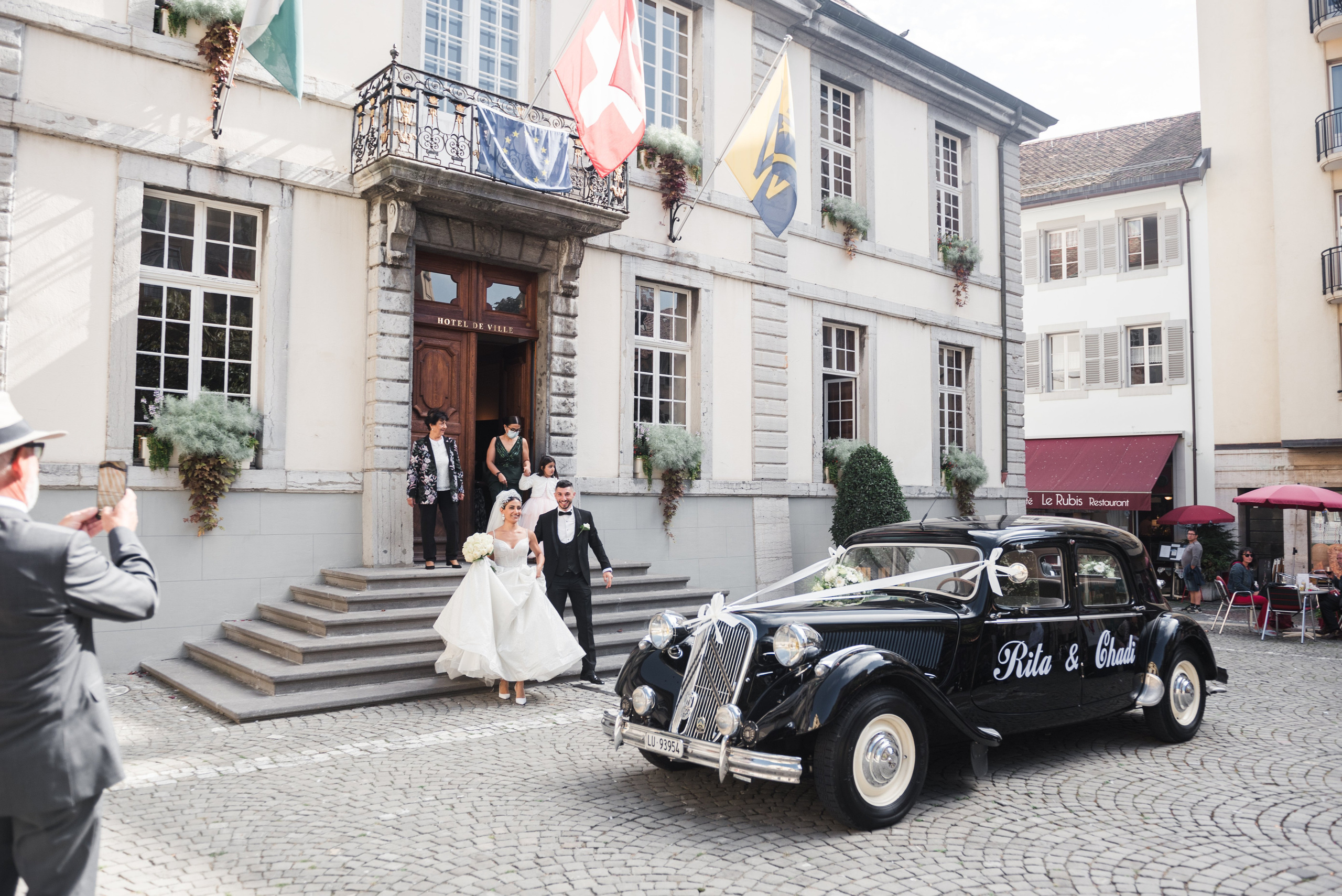 Wedding photo shoot in Switzerland. Photographer in Switzerland and Europe Anna Alekseenko