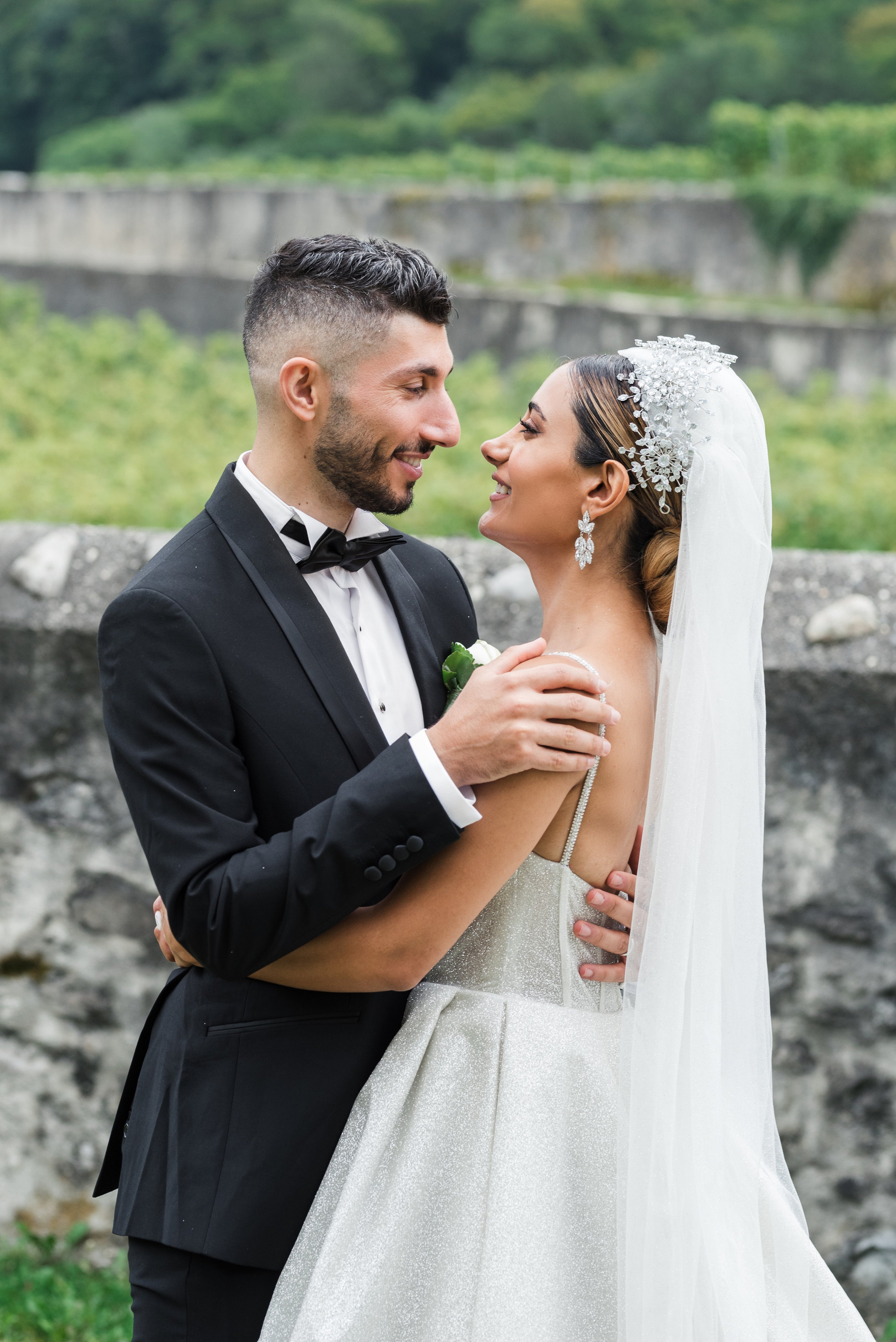 Wedding photo shoot in Switzerland. Photographer in Switzerland and Europe Anna Alekseenko