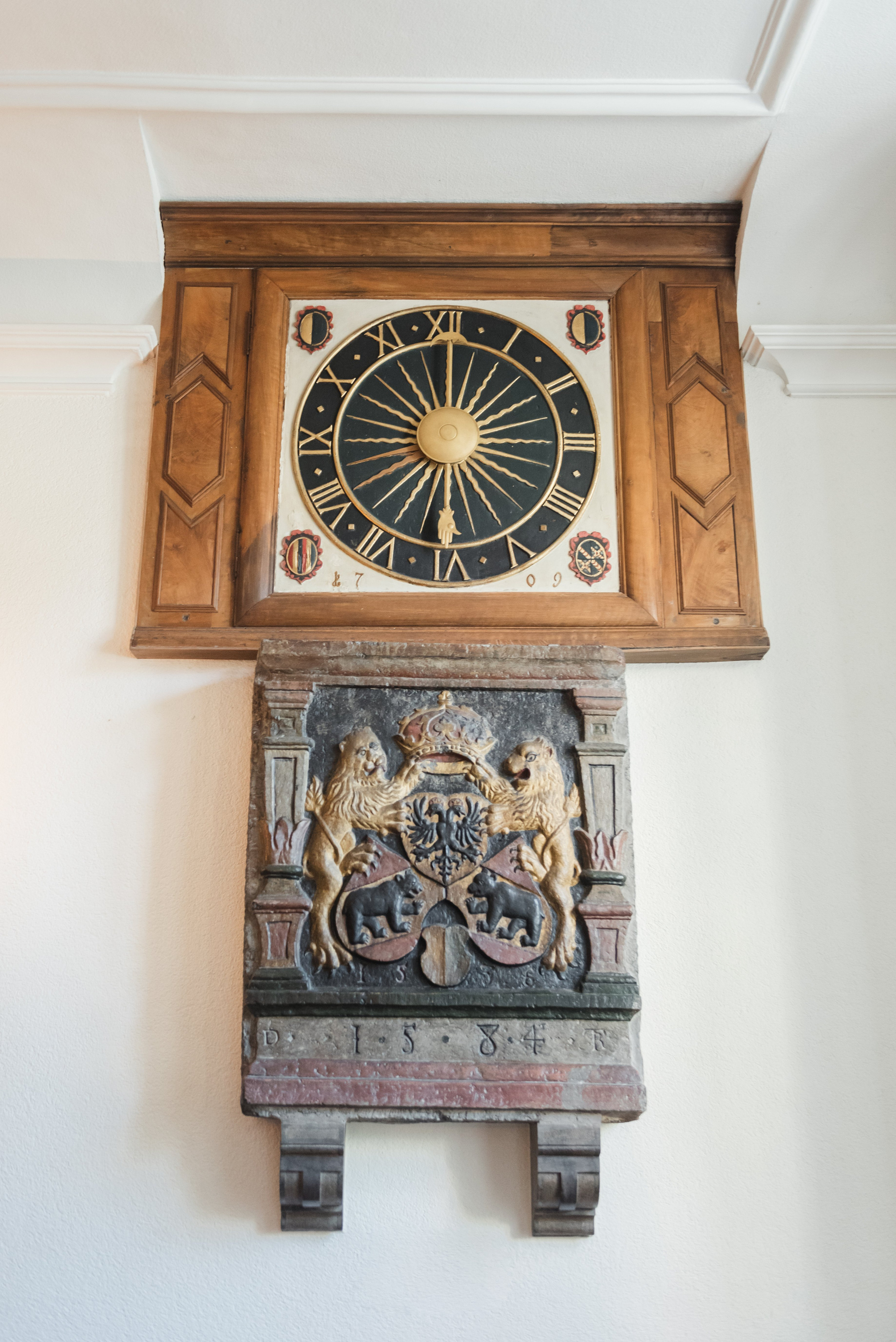 Wedding photo shoot in Switzerland. Photographer in Switzerland and Europe Anna Alekseenko