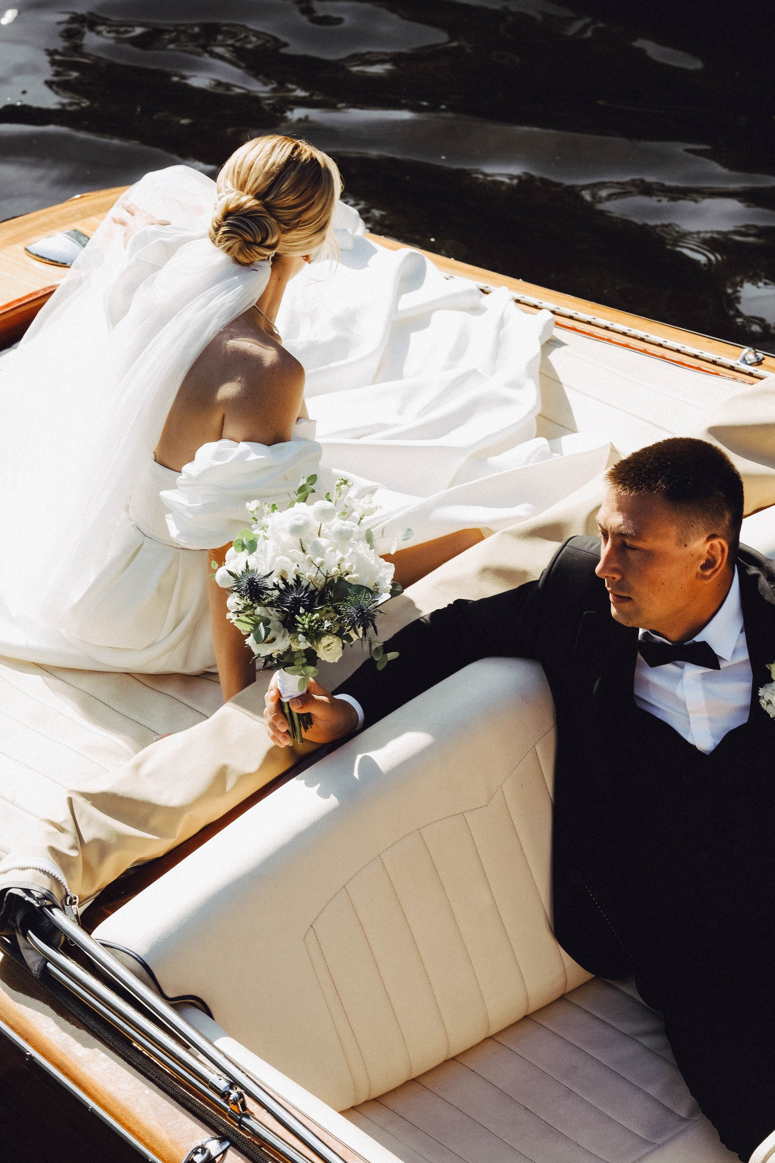 СВАДЕБГНАЯ ПРОГУЛКА ПО КАНАЛ САНКТ-ПЕТЕРБУРГА НА КАТЕРЕ. Профессиональный фотограф, Санкт-Петербург — Виктория Богомолова