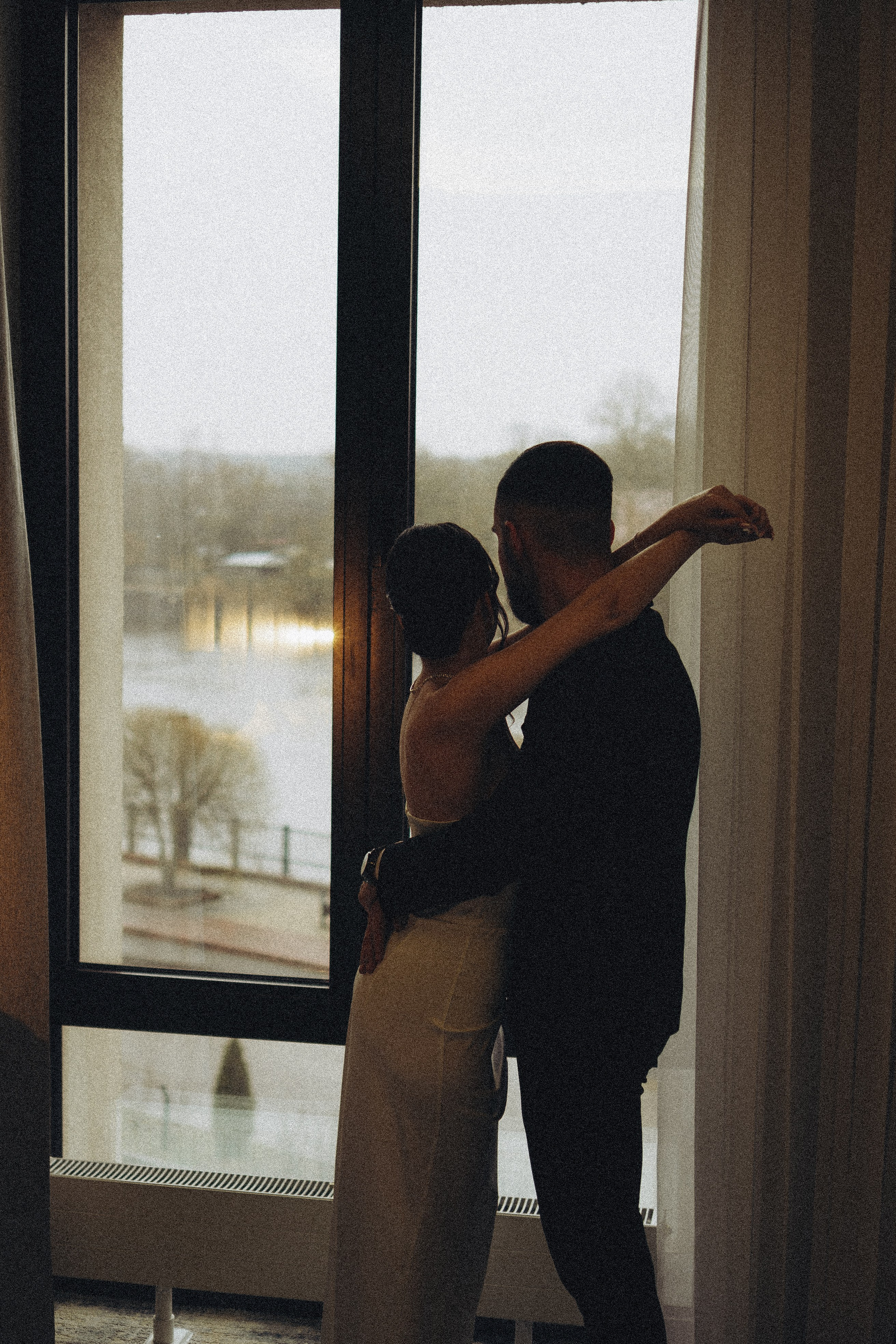 СВАДЕБНАЯ СЬЕМКА СБОРОВ ЖЕНИХА И НЕВЕСТЫ В ОТЕЛЕ И ТАКЖЕ ФОТОСЕССИИЯ В ОТЕЛЕЕ МЕГАПОЛИС БРЯНСК. Профессиональный фотограф, Санкт-Петербург — Виктория Богомолова