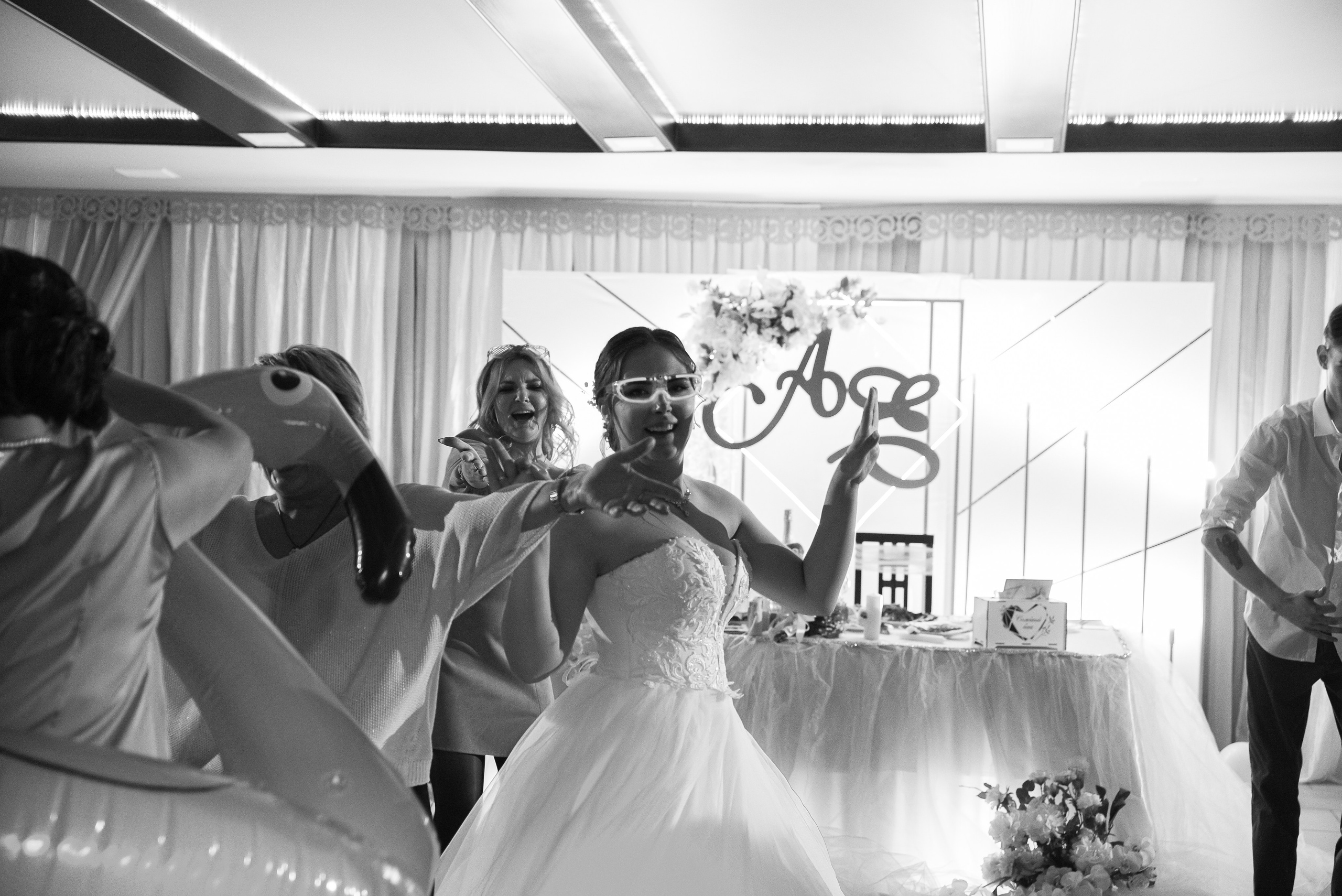 Алексей & Екатерина. Стильный репортаж и кадры как в кино