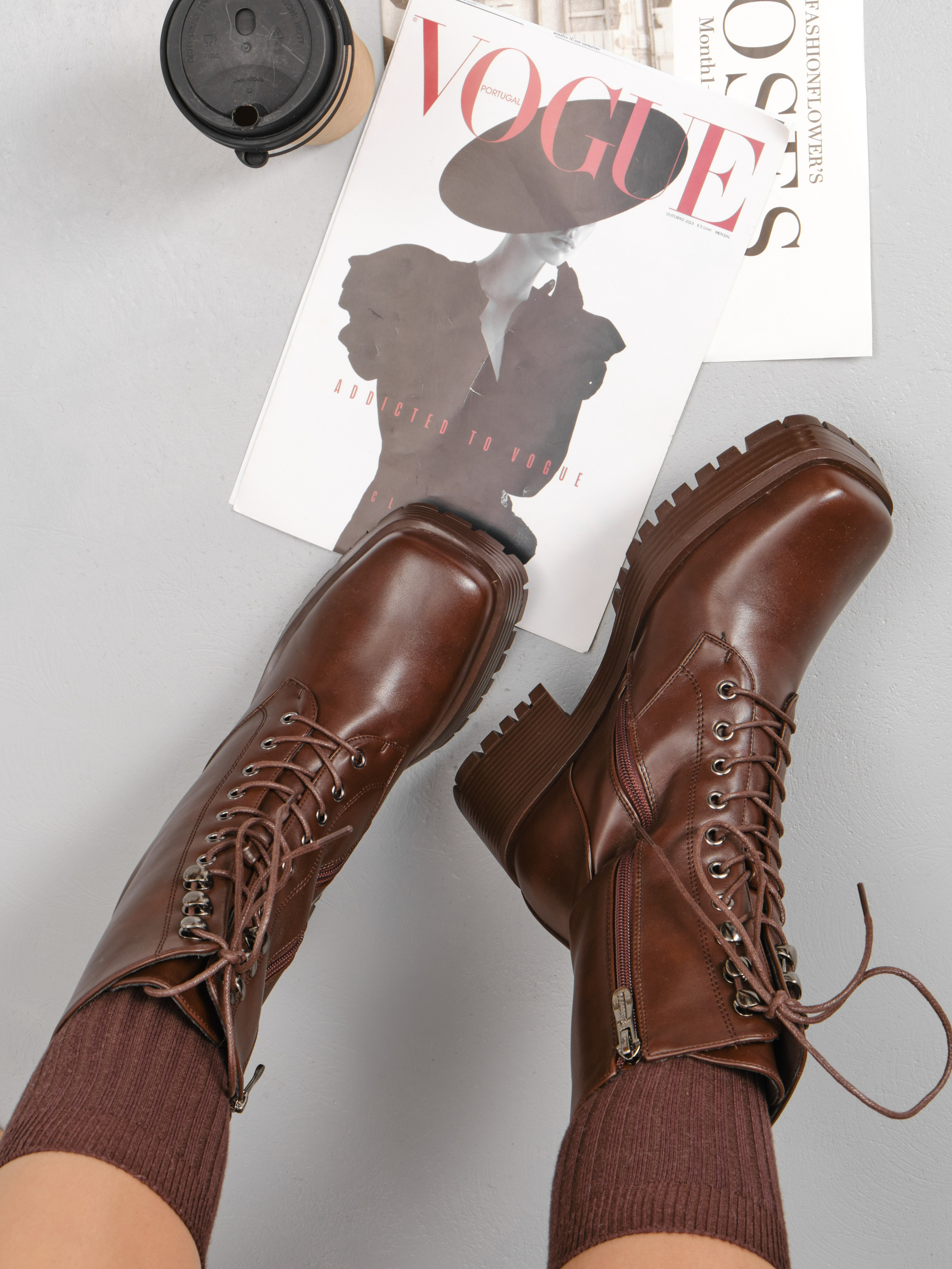 Женская обувь Интерьер. Фотостудия для Wildberries Ozon