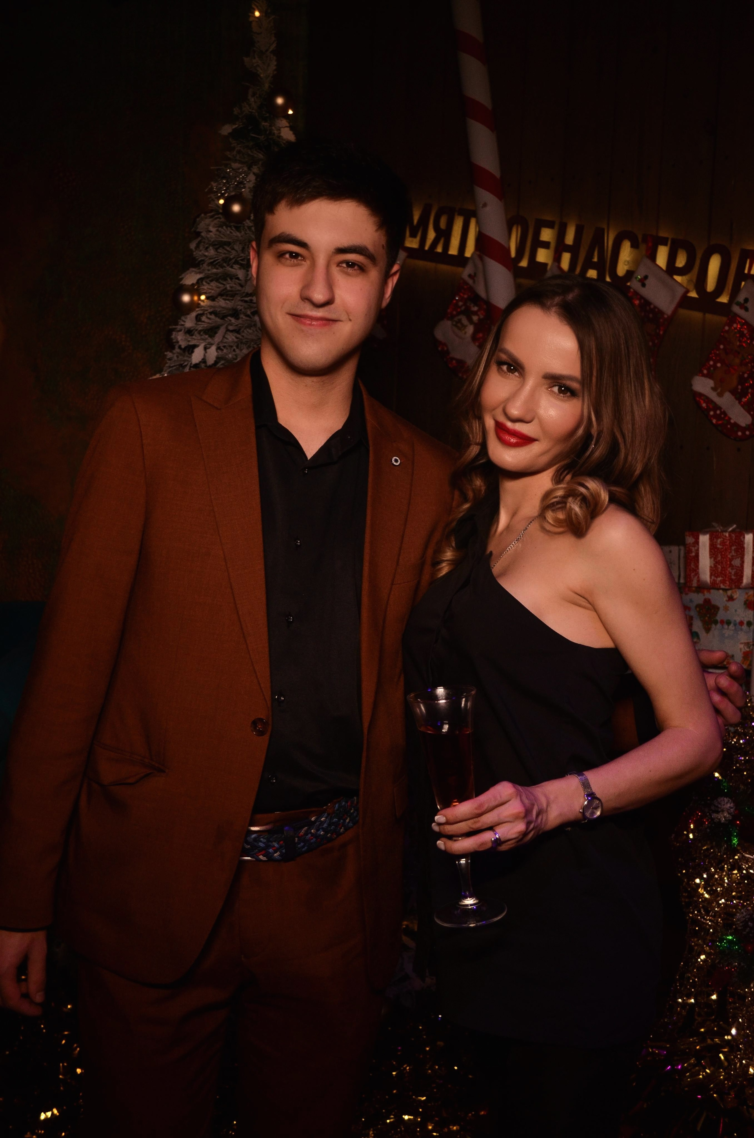 27.12.25 New Year Party. Мята Спортивная — Кальянная, караоке, бар в Минске