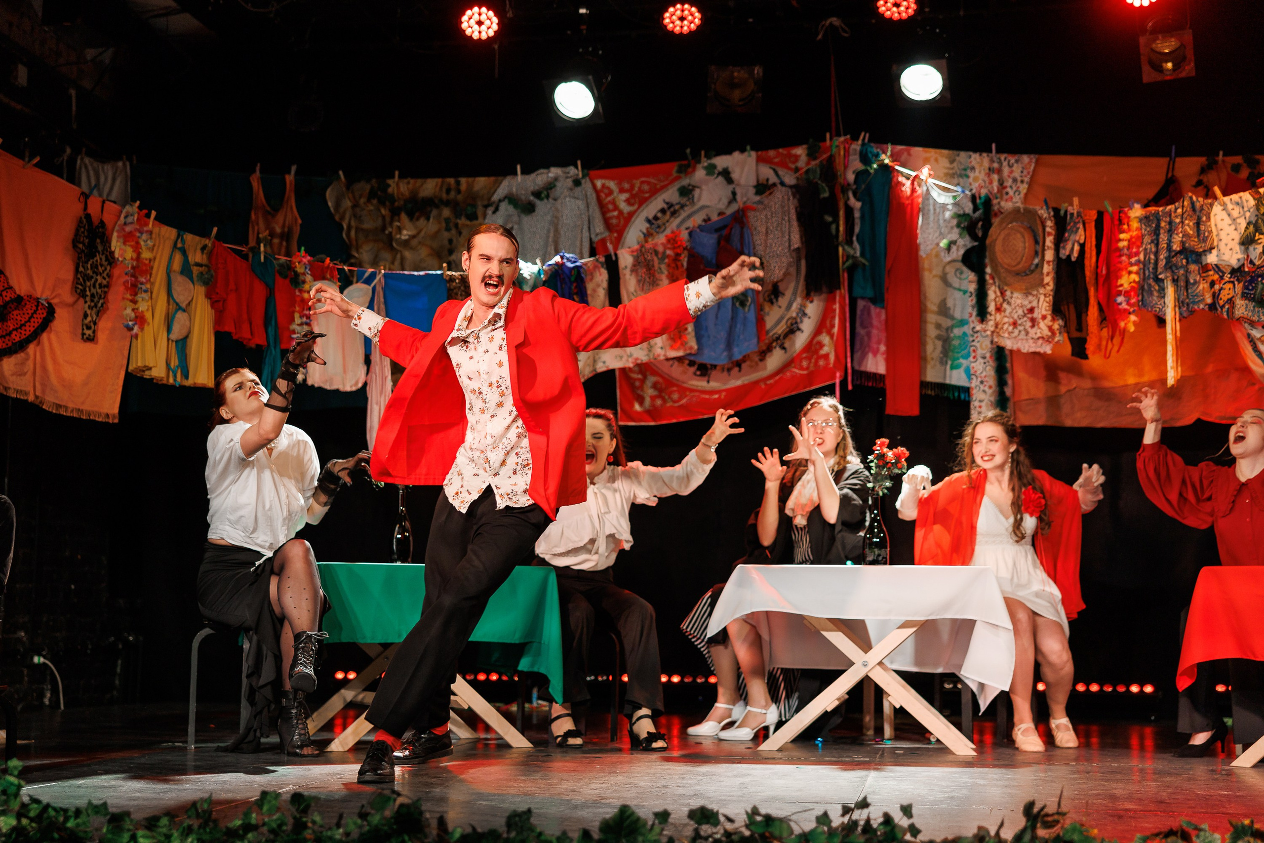 Спектакль «Процесс по-итальянски» от театра Д. Лица. Фотограф в Санкт-Петербурге — Сергей Петров