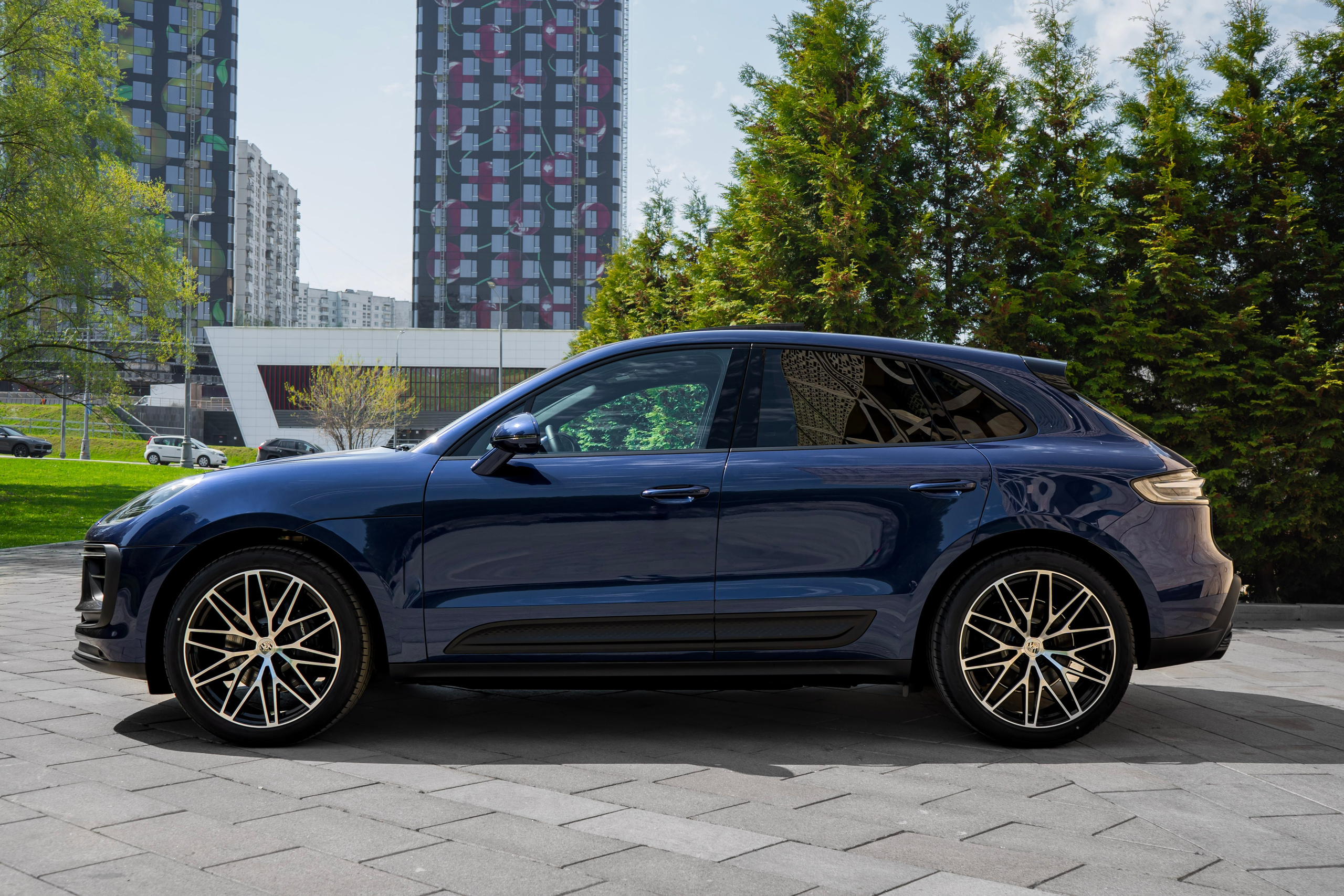 Porsche Macan. Автомобильный фотограф Ногинск Денис Городок