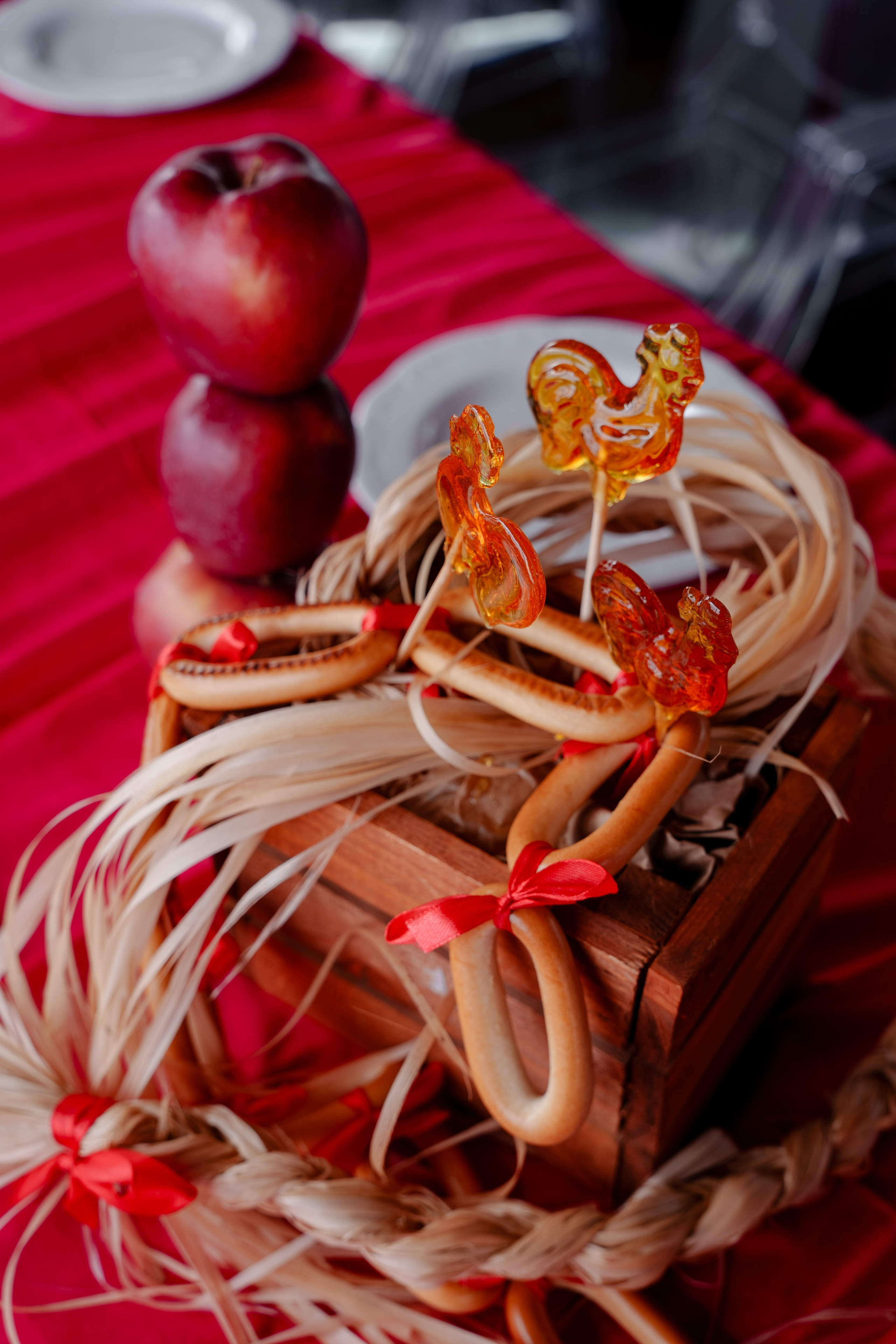 Репортажный фотограф на гендер пати в славянском стиле в Москве. Репортажный фотограф Москва Сергей Дружинин