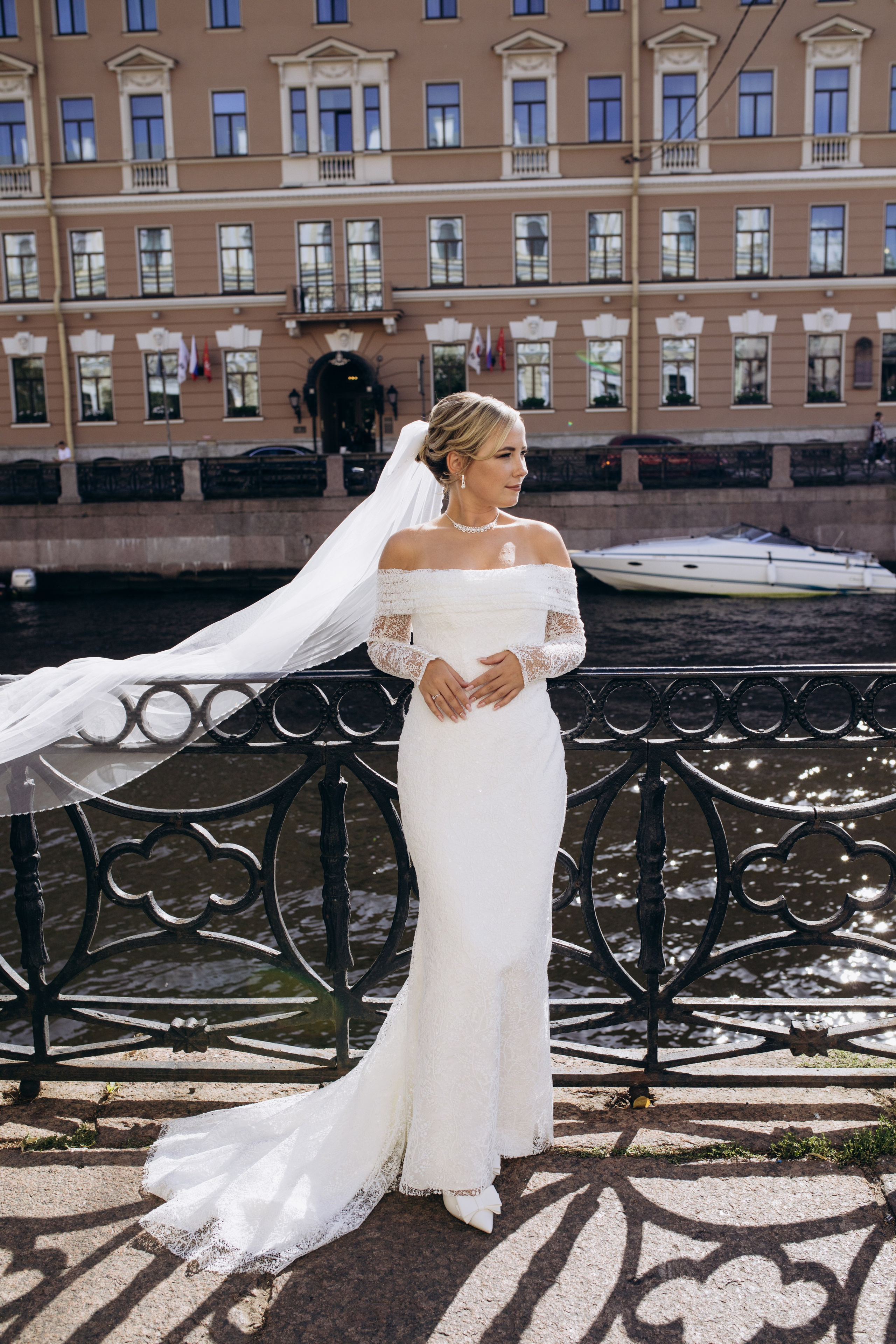 Свадебная регистрация в Загсе на Английской Набережной в Санкт-Петербурге. Фотограф в Санкт-Петербурге Разиля Идиятуллина