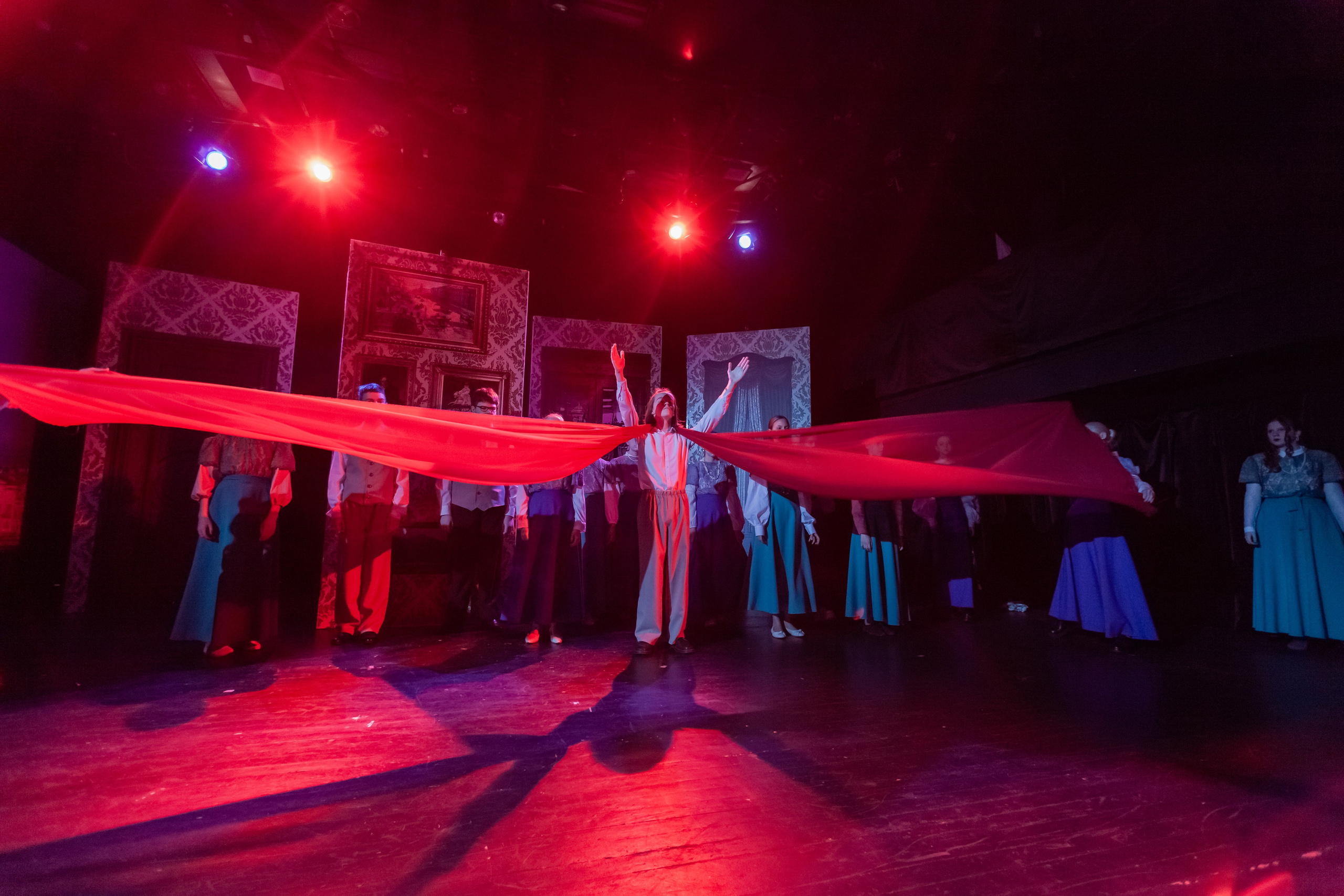 Театры. Главная