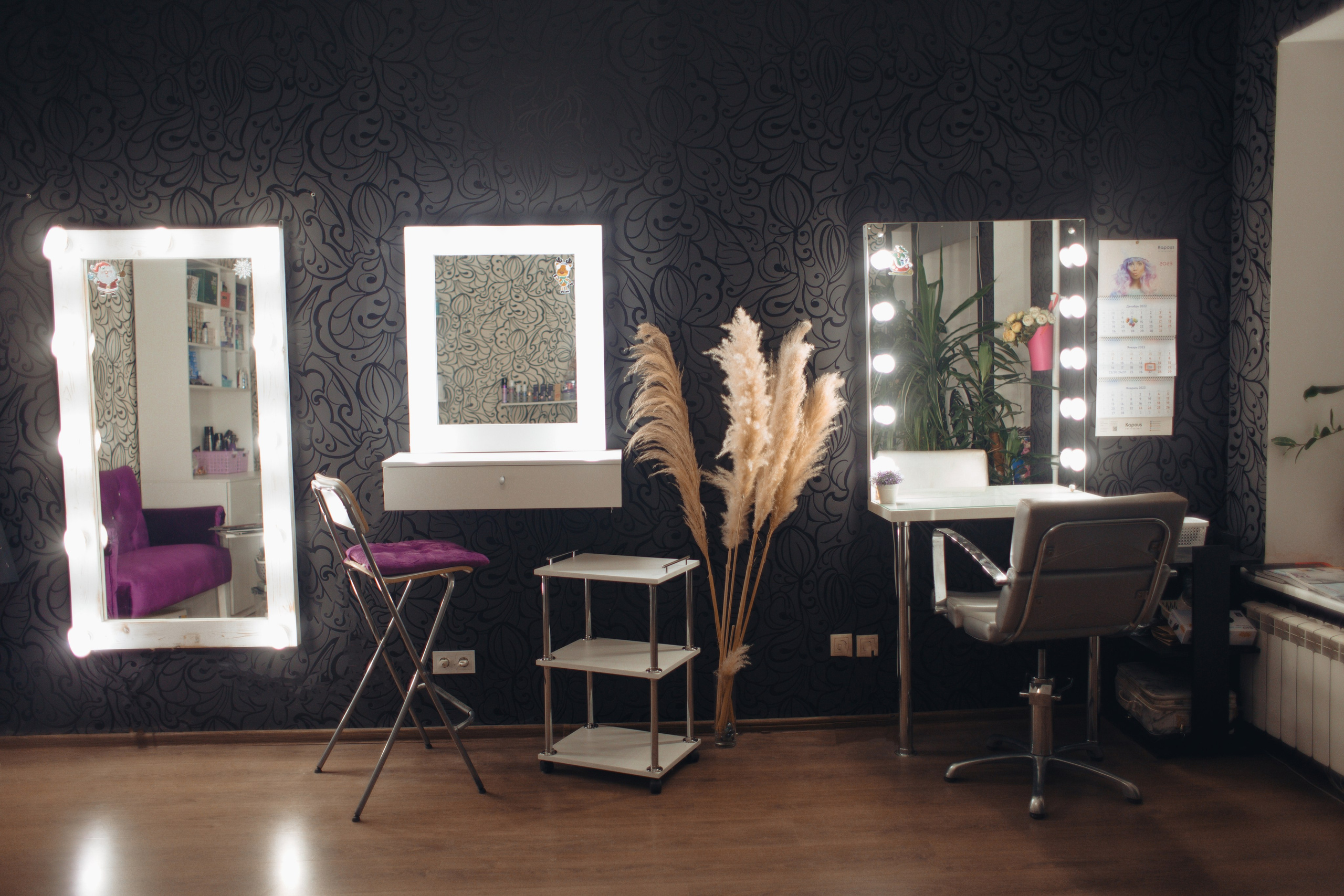 Интерьер салона. Главная