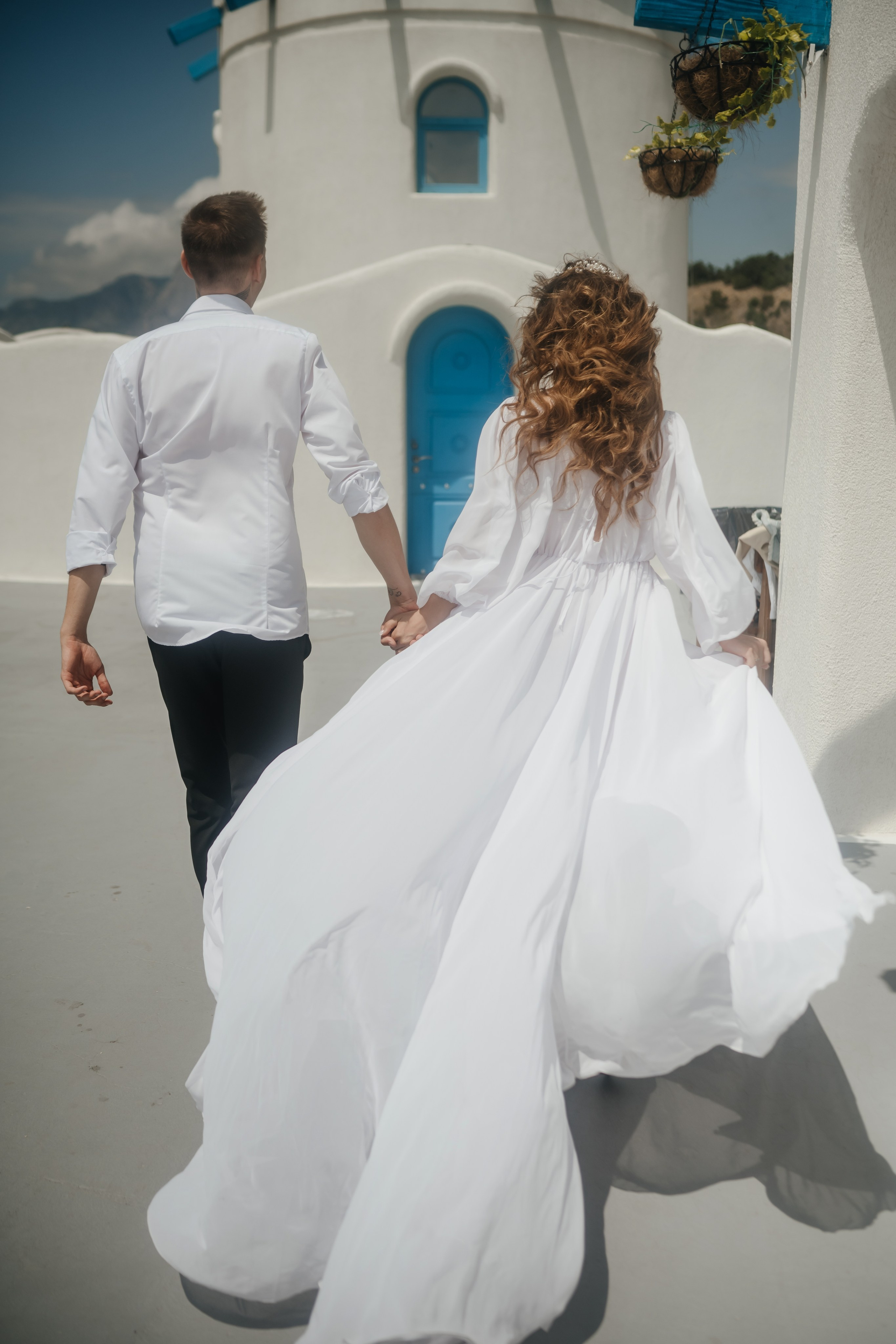 Свадебная фотосъемка в старинном отеле в Крымском Санторини. Свадебный и семейный фотограф и видеограф, Крым, Москва, Санкт -Петербург