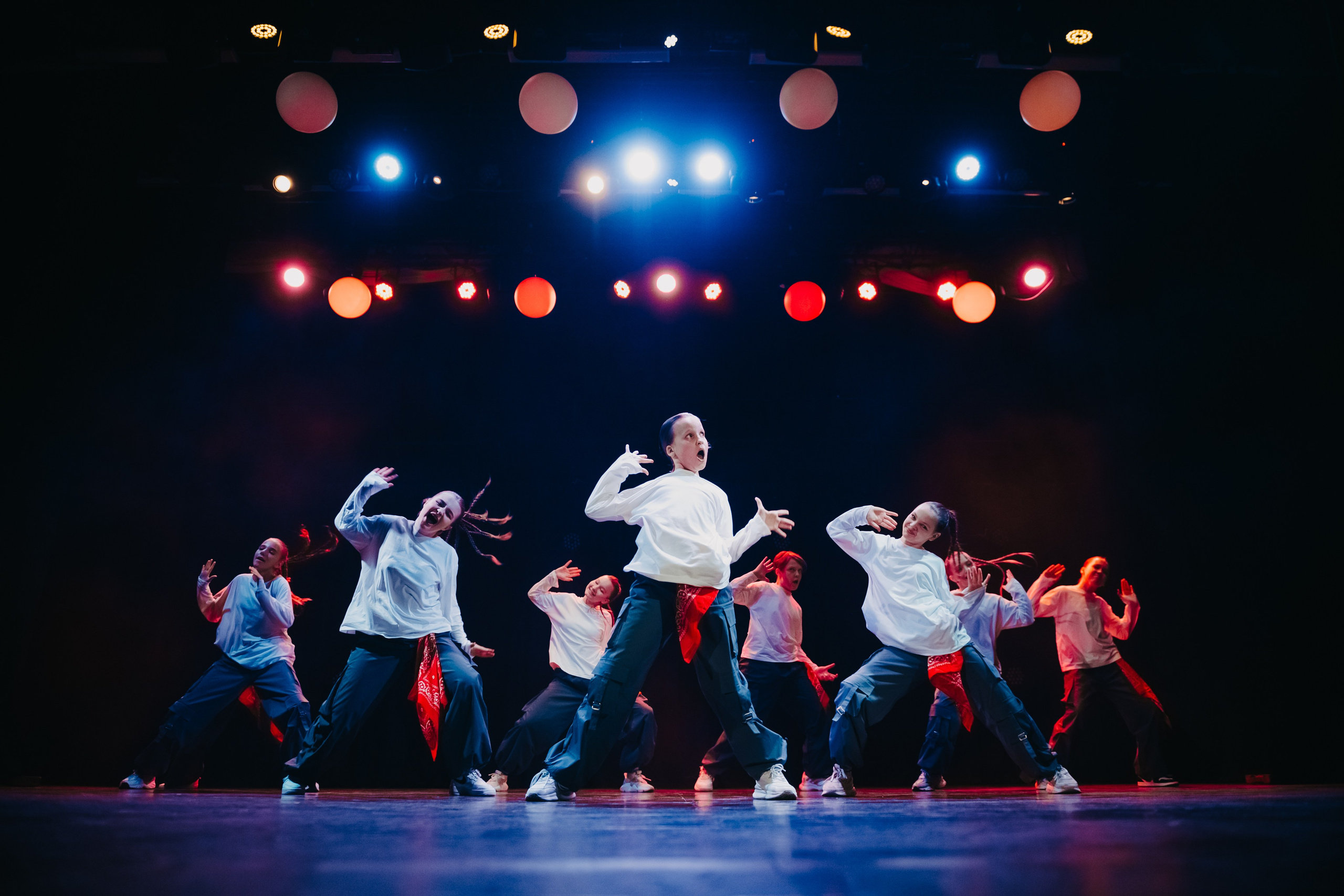 Фотосъемка детского отчетного концерта в школе танцев