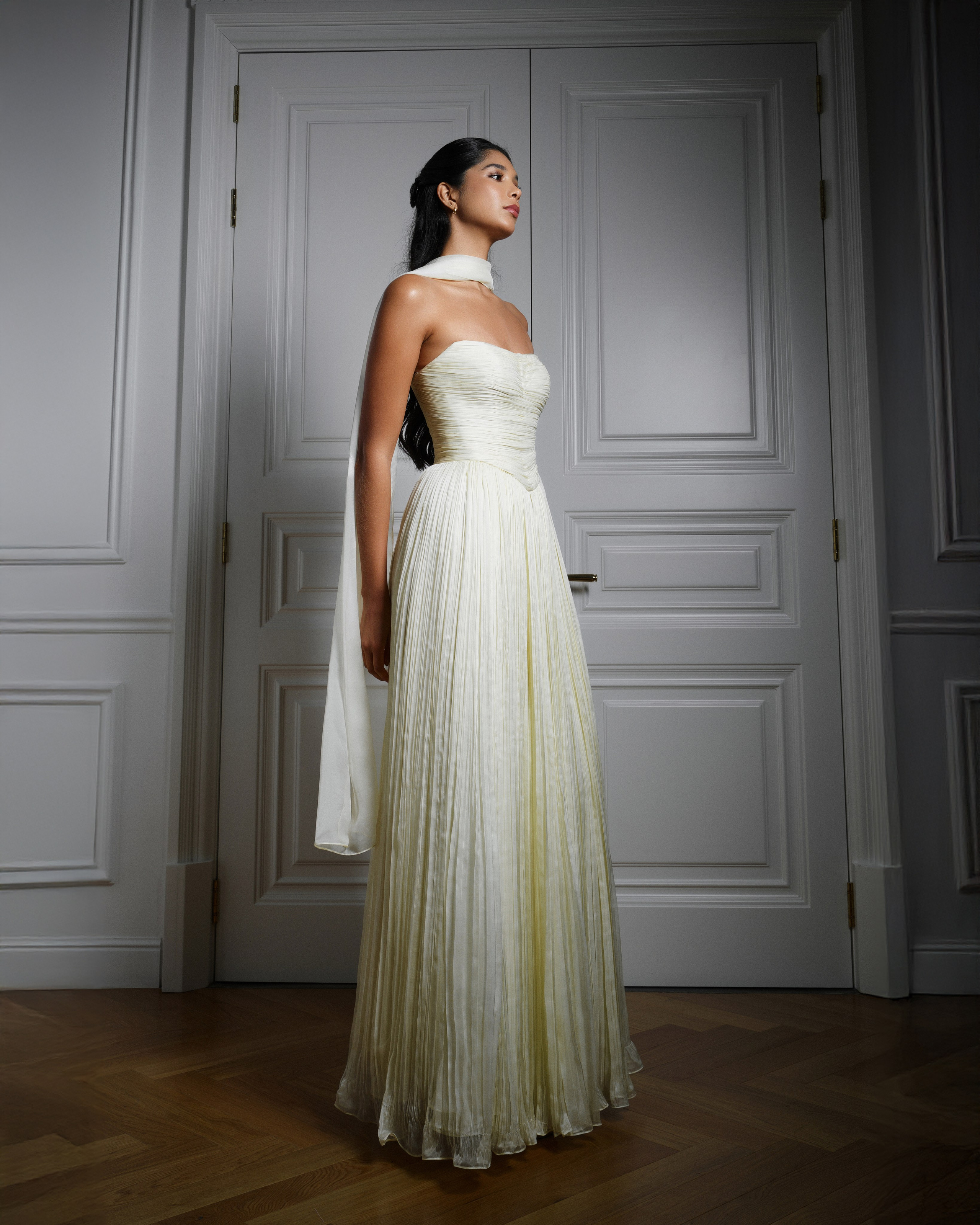 Brand Dress. NOIZOMAX Художественный фотограф в Дубай