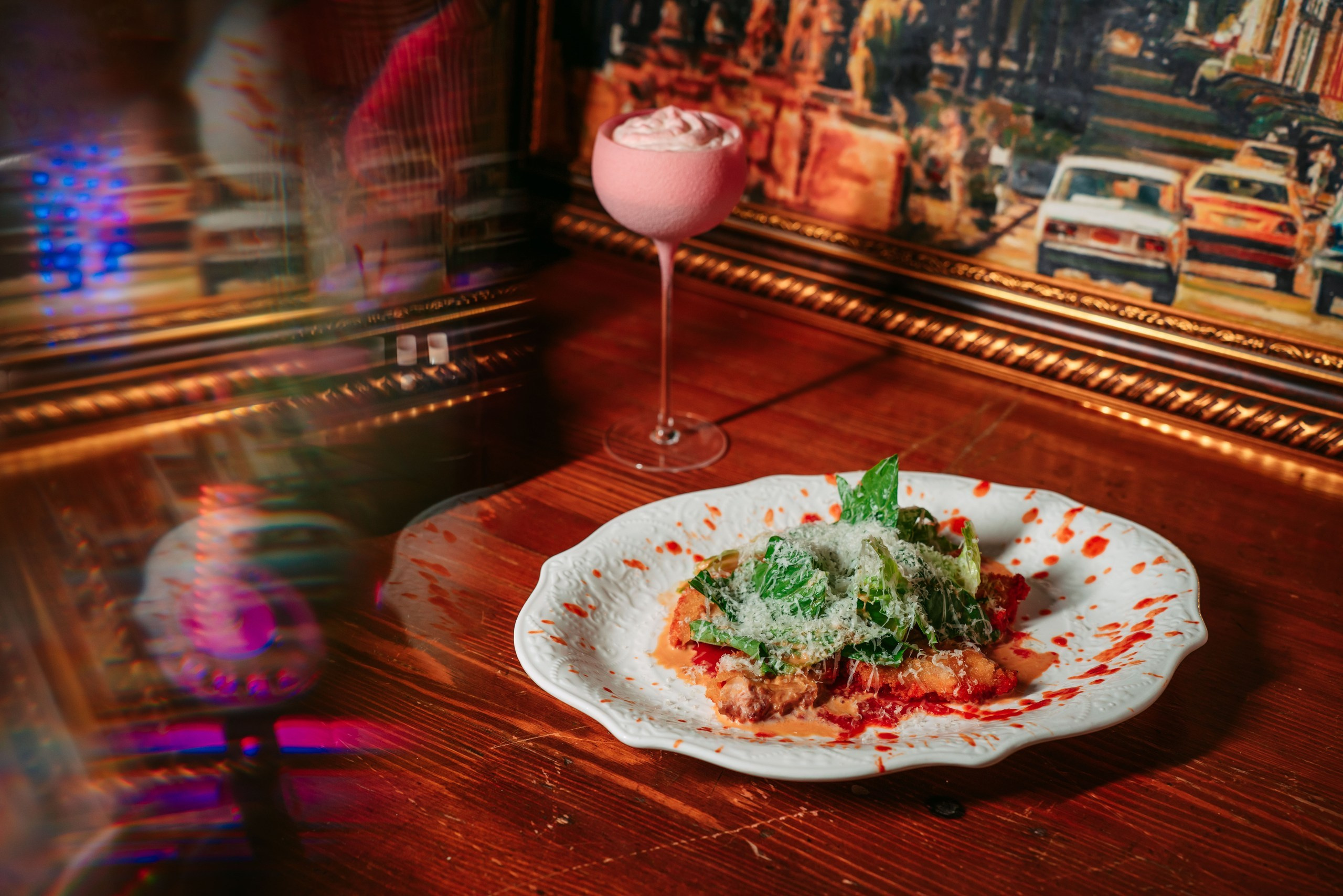 Гастроном / Искажение. Саша Копылов, фотограф в Казани