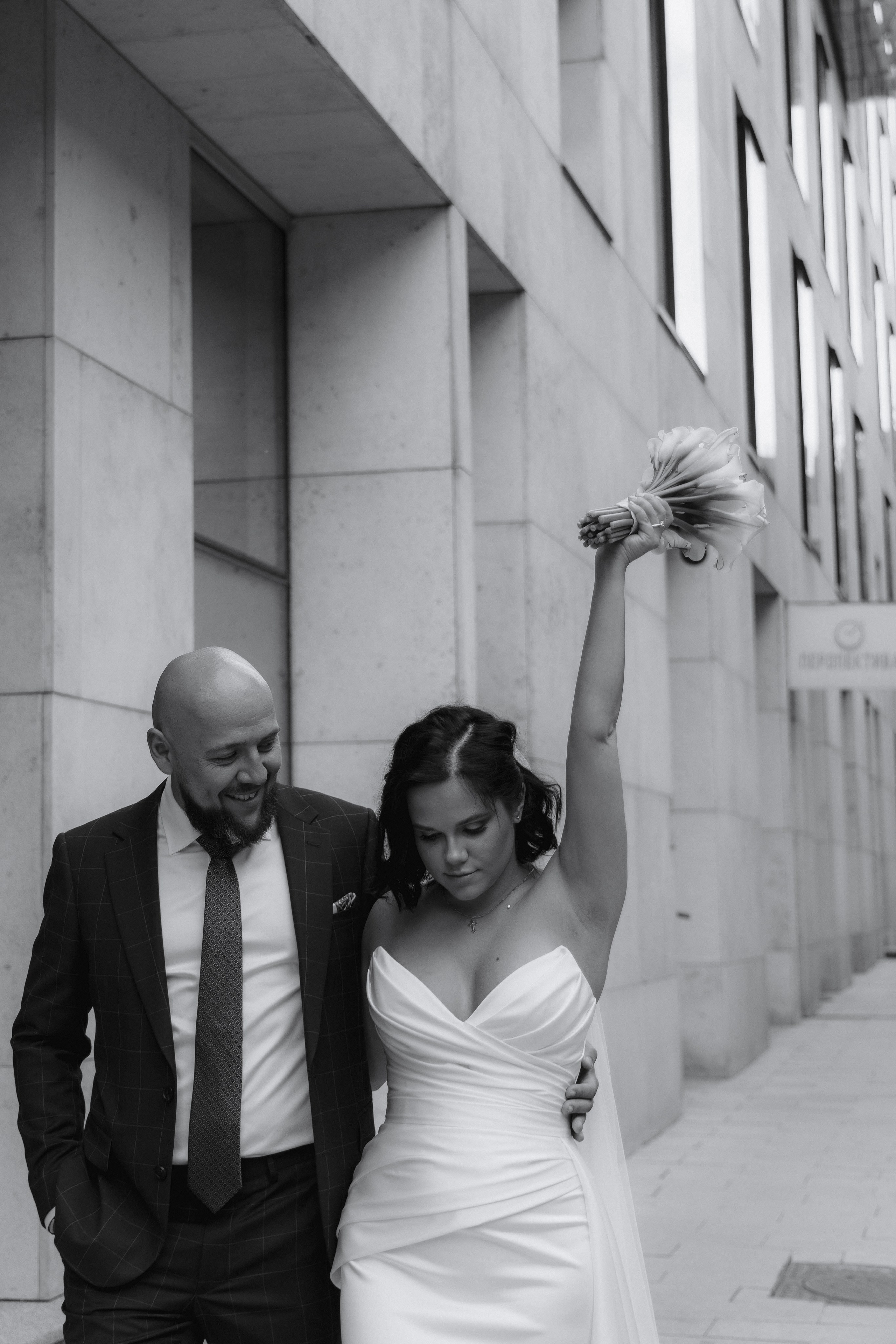 Стильное свадебное платье. Свадебный фотограф и видеограф в Москве, Виктор Архилюк