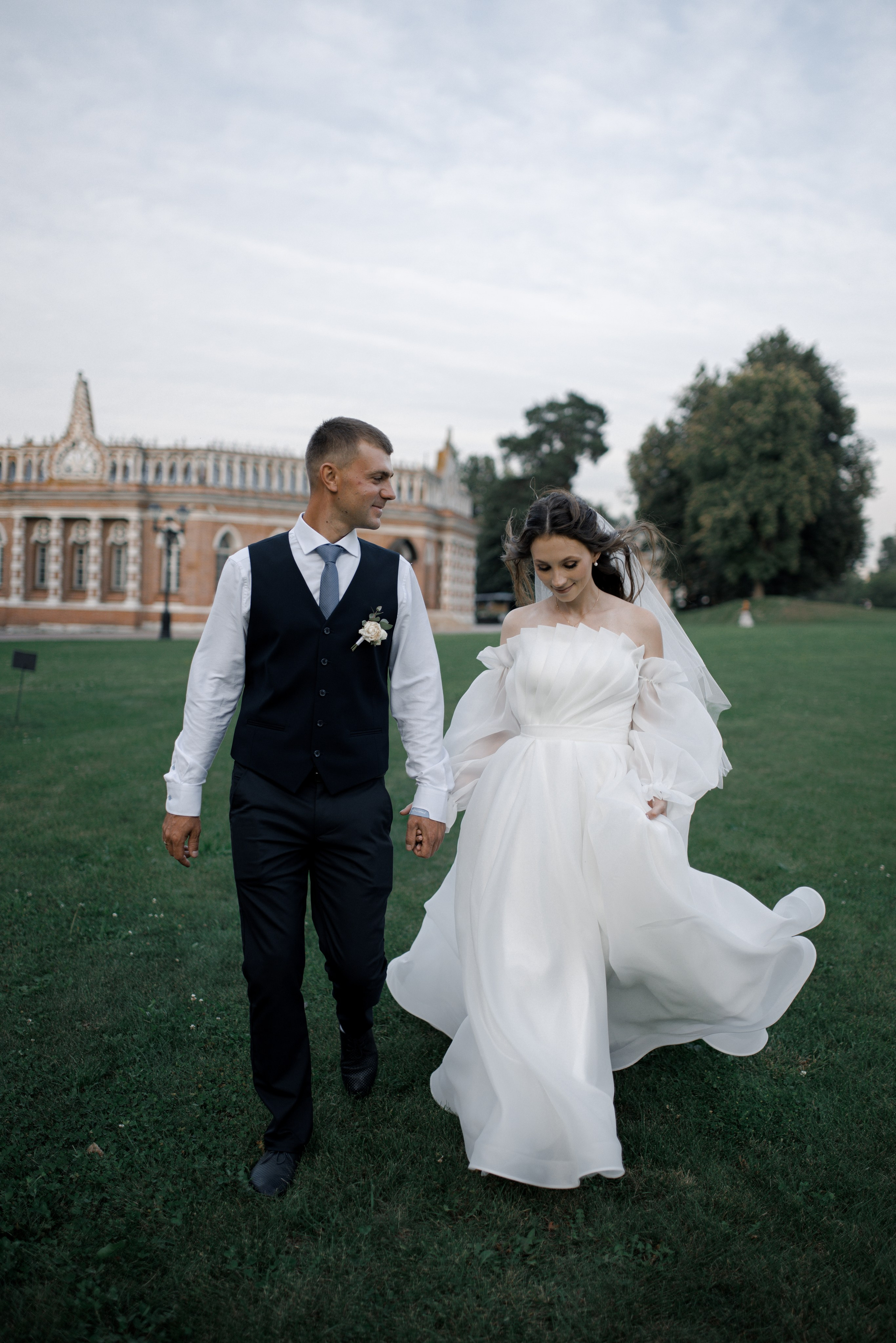 Хорошо, что мы есть друг у друга. Свадебный и семейный фотограф в Москве Julia Juice