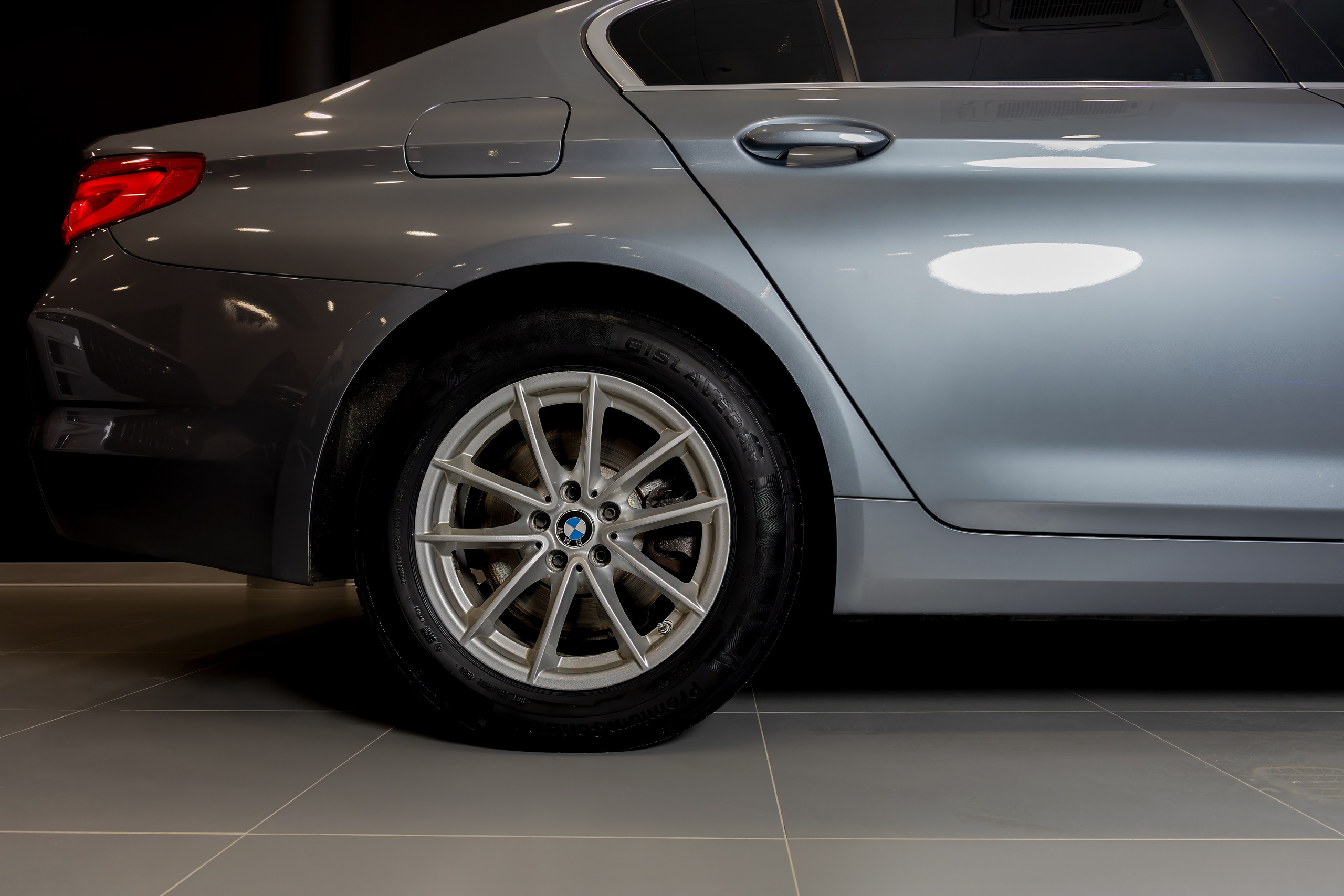 Шины. Photomantis