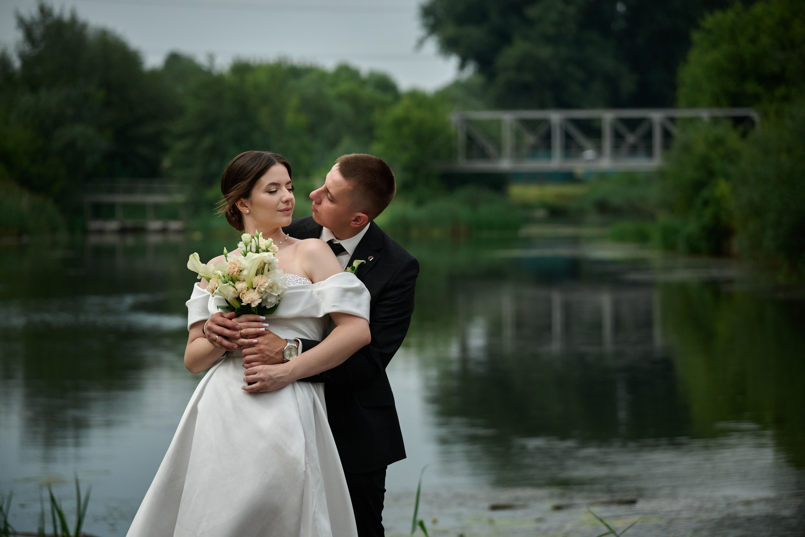 Свадебная фотосессия Никиты и Ангелины в Старом Осколе. Профессиональный фотограф Старый Оскол, Губкин — свадьба, венчание, крещение, юбилей и день рождения