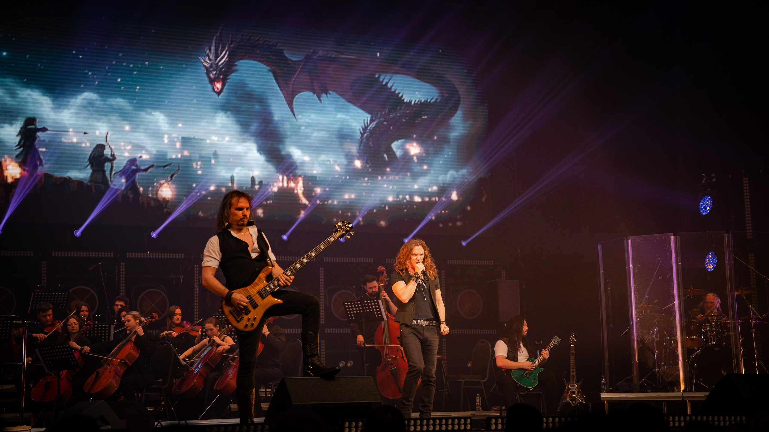 Эпидемия. Симфоническая рукопись. Москва. Фотограф. г. Южно-Сахалинск. Олег Толстов