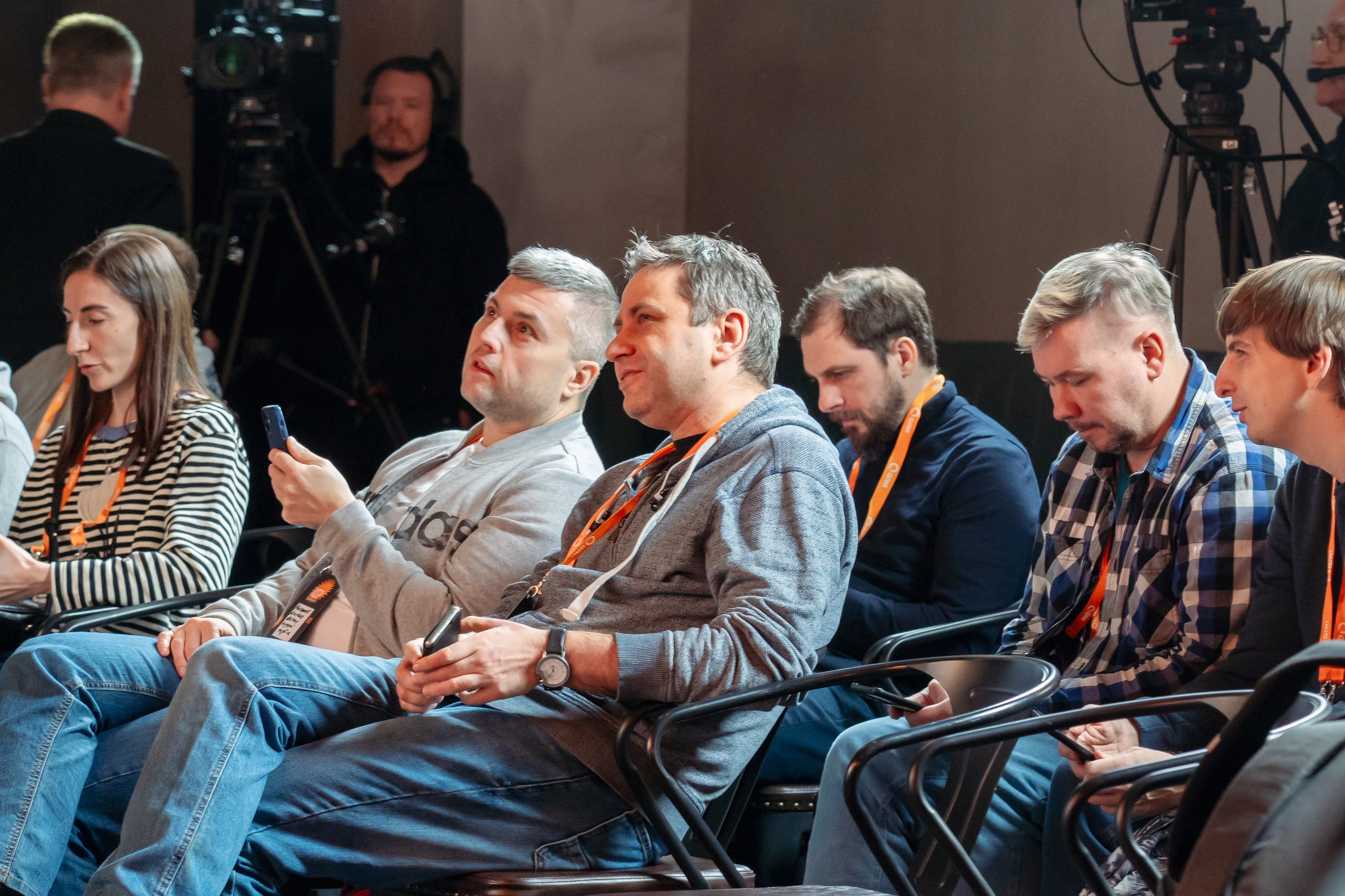 QIWI Server Party. Главная