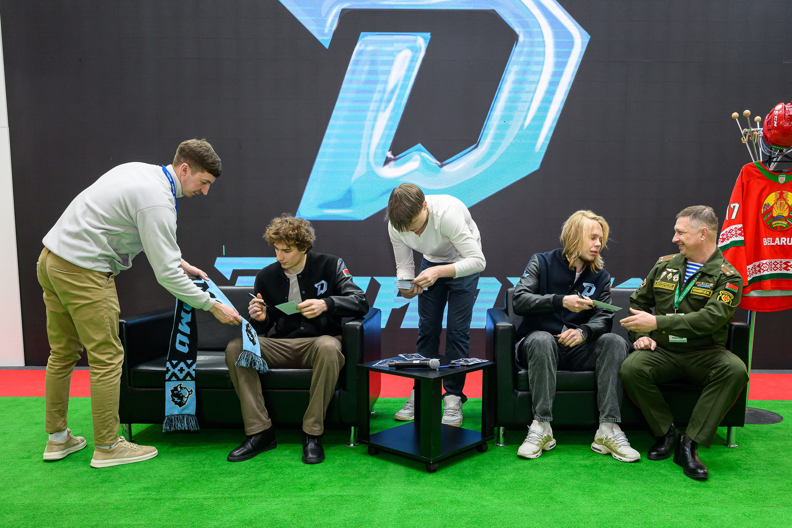 @hcdinamo.by. Фотоуслуги, услуги фотографа, фотографирование важных событий