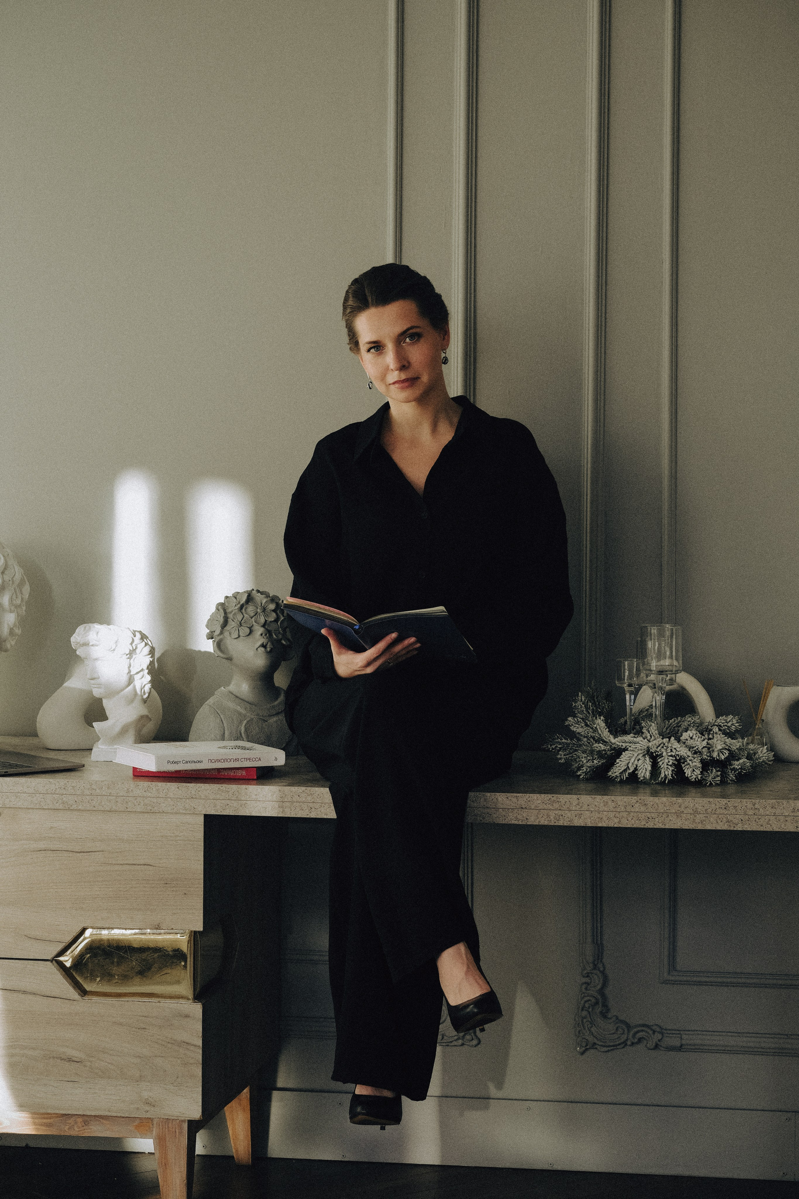 ФОТОСЕСИИЯ В СТУДИИ ДЛЯ ДЕВУШКИ ПСИХОЛОГА. Профессиональный фотограф, Санкт-Петербург — Виктория Богомолова