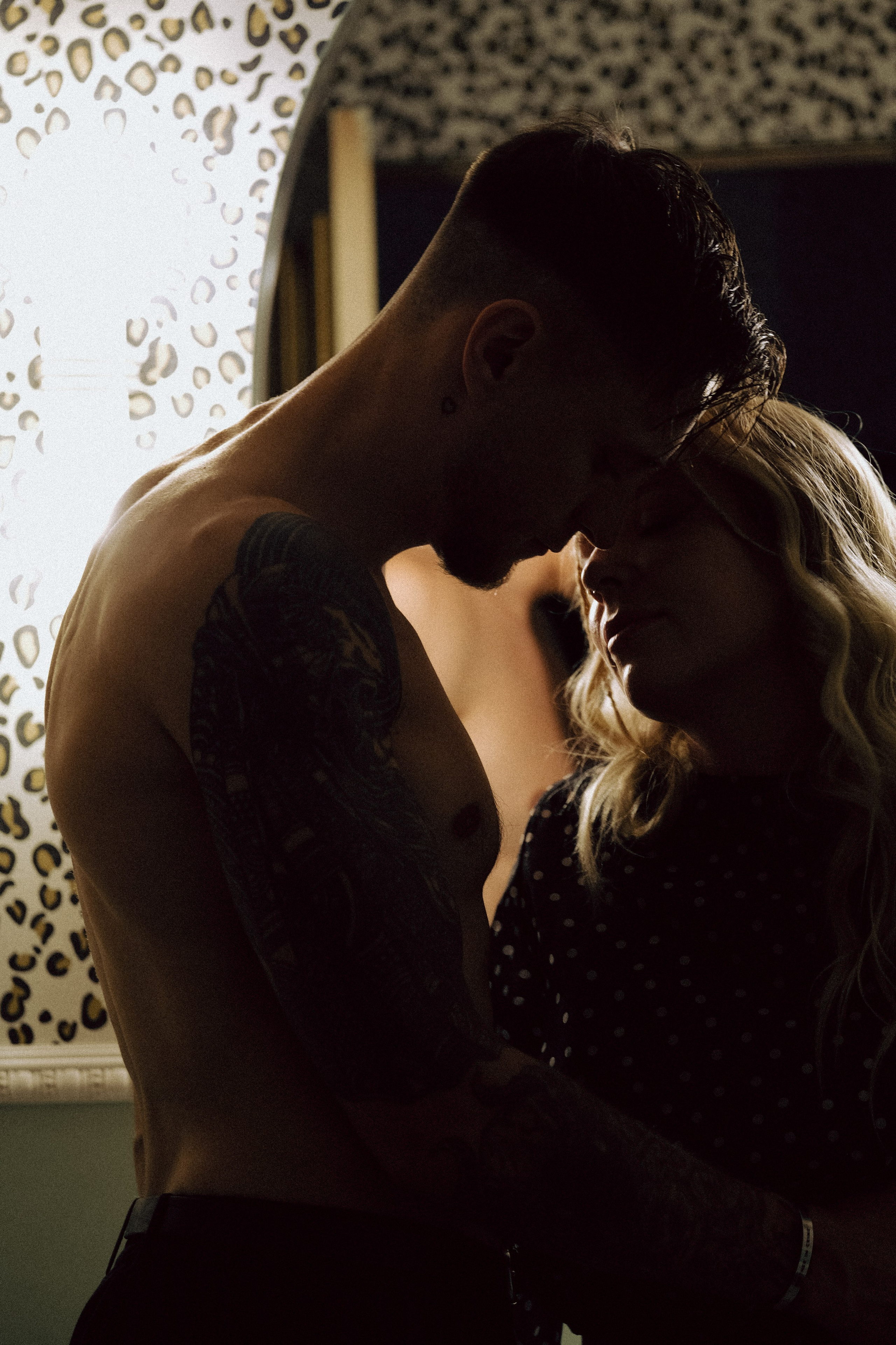 СВАДЕБНАЯ СЬЕМКА С КАБРИОЛЕТОМ В САНТК-ПЕТЕРБУРГЕ НА ПЕТРОГРАДКЕ В ОТЕЛЕ ПАНОРАМИКА. Профессиональный фотограф, Санкт-Петербург — Виктория Богомолова